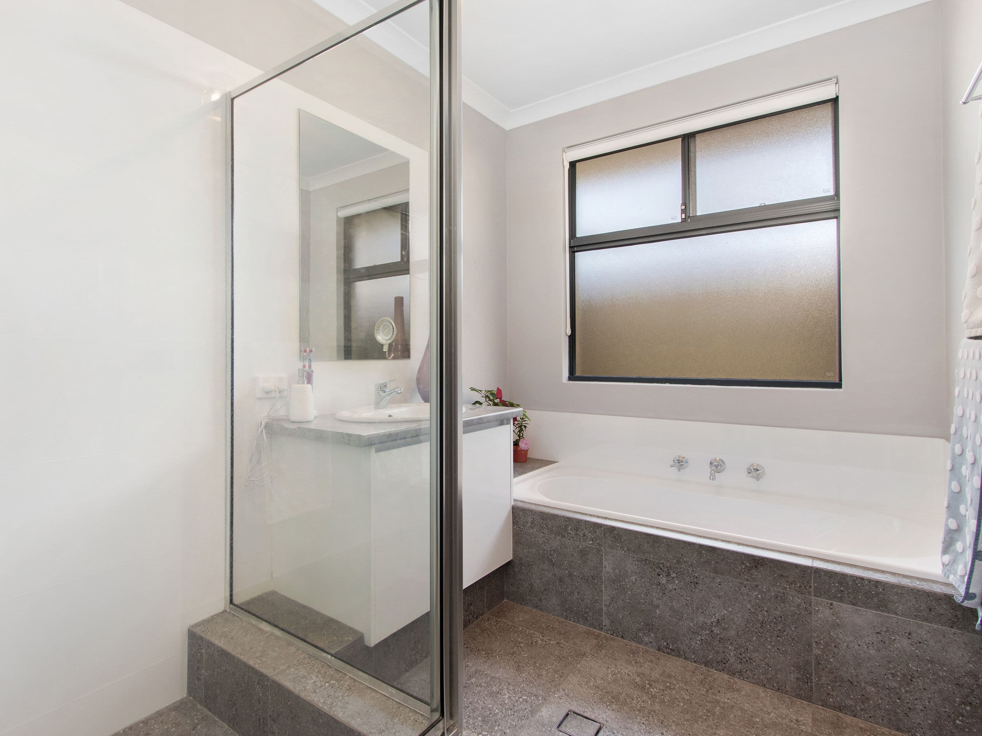18 Waring Heights, Baldivis WA 6171, Baldivis - Thumbnail 6
