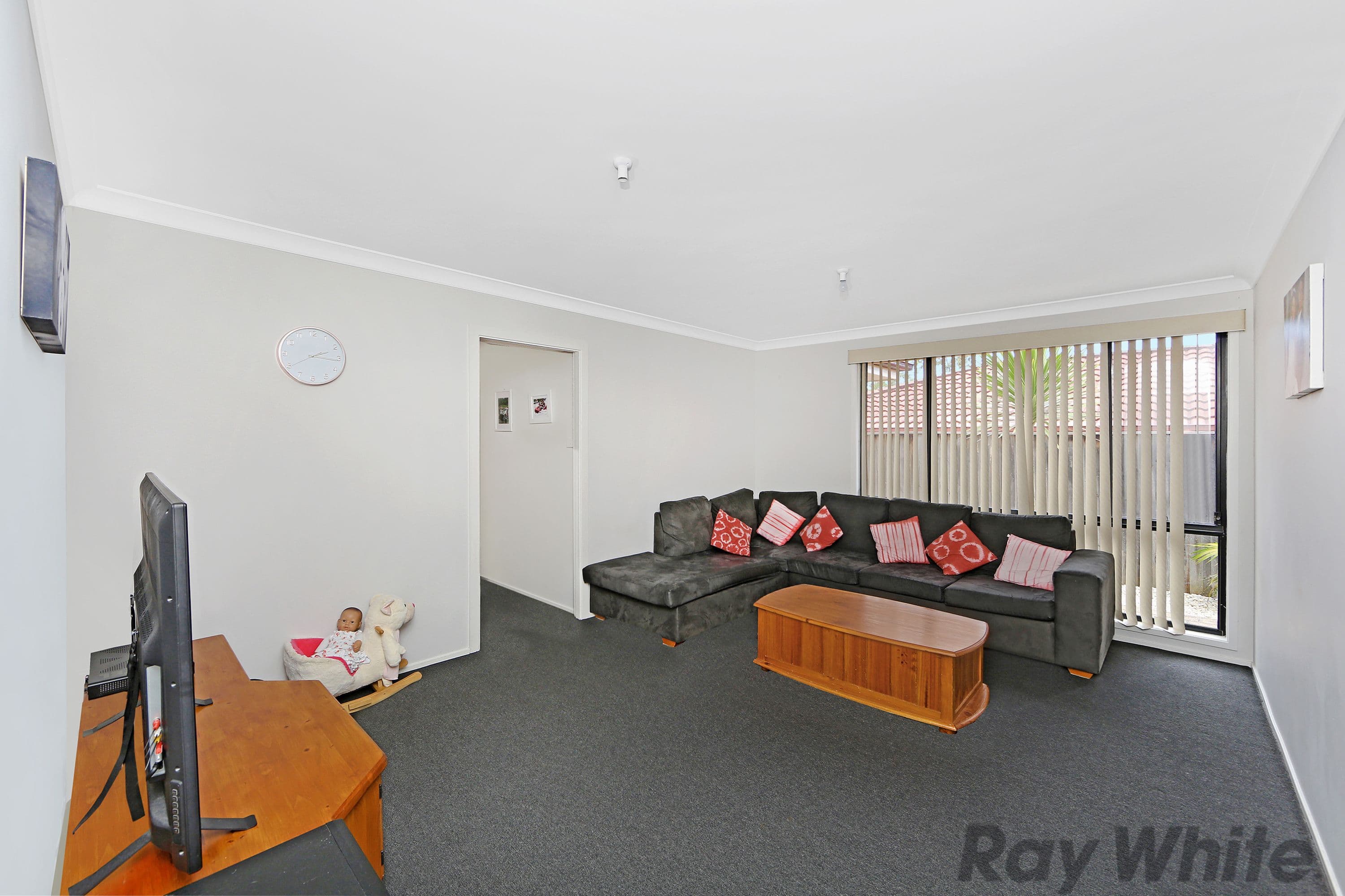 16 Nangar Street, Woongarrah - Thumbnail 2