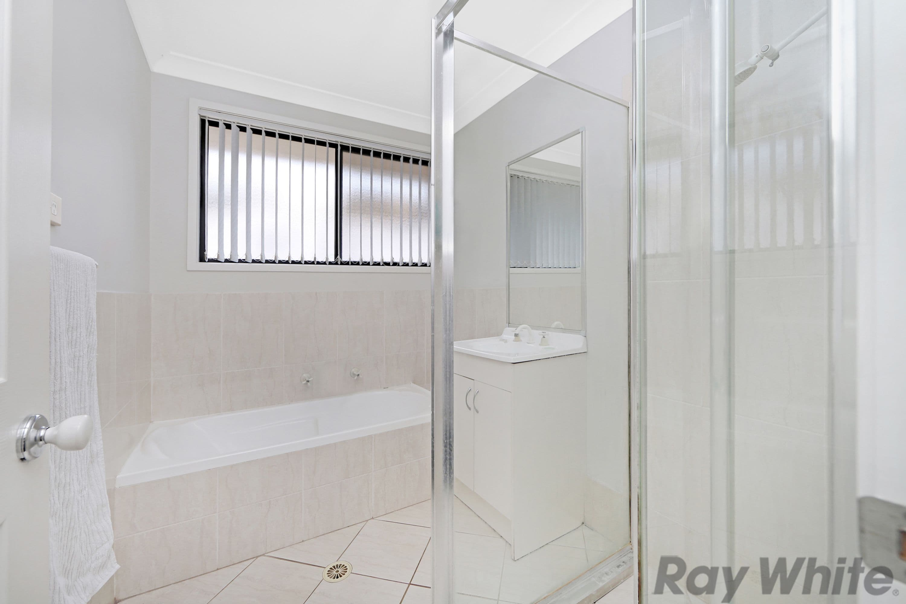 16 Nangar Street, Woongarrah - Thumbnail 8