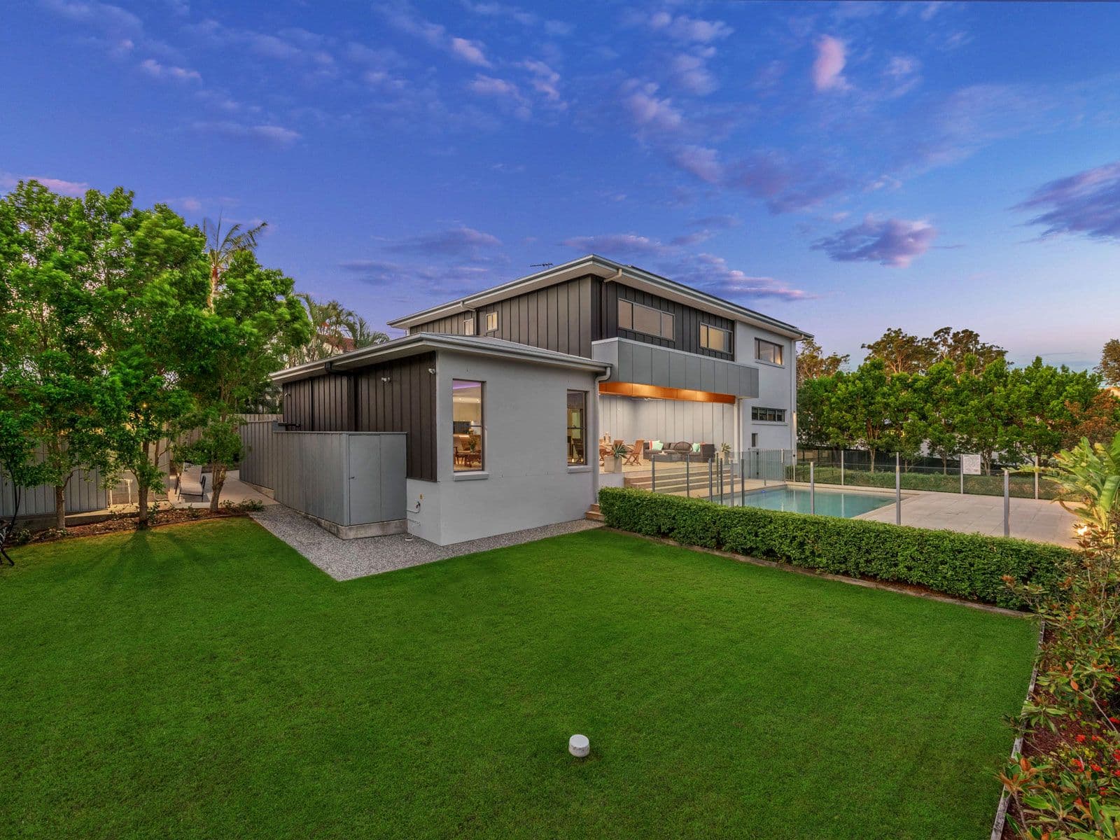 15 Hector Road, Holland Park QLD 4121, Holland Park - Thumbnail 2