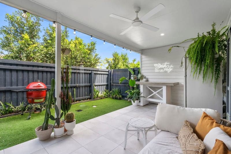 1 Regatta Boulevard, Wurtulla - Thumbnail 2