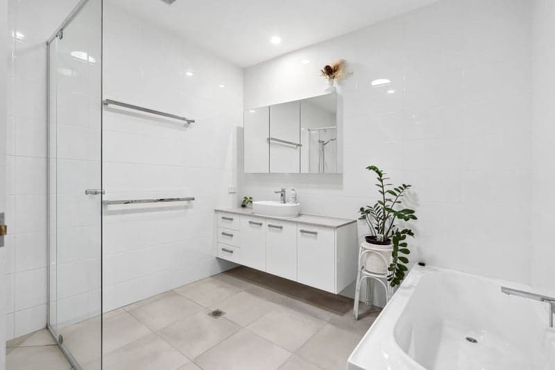 1 Regatta Boulevard, Wurtulla - Thumbnail 8