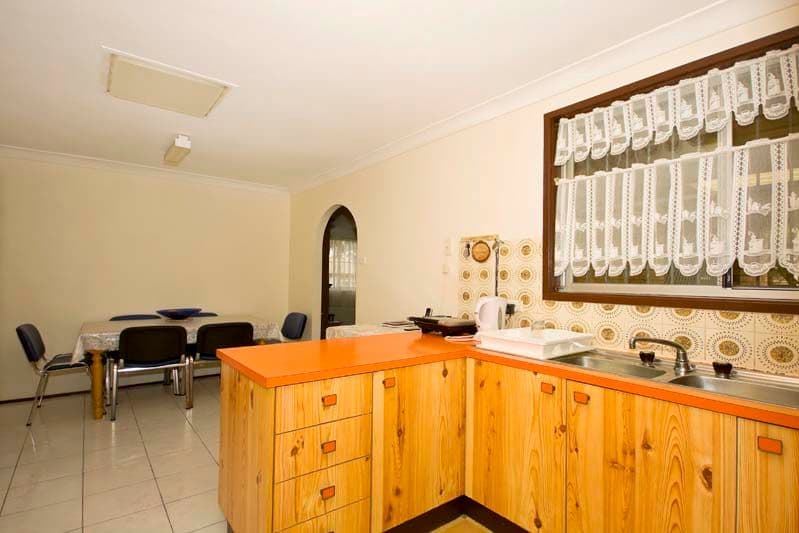 3  Guthega Place, BOSSLEY PARK NSW 2176, Bossley Park - Thumbnail 3