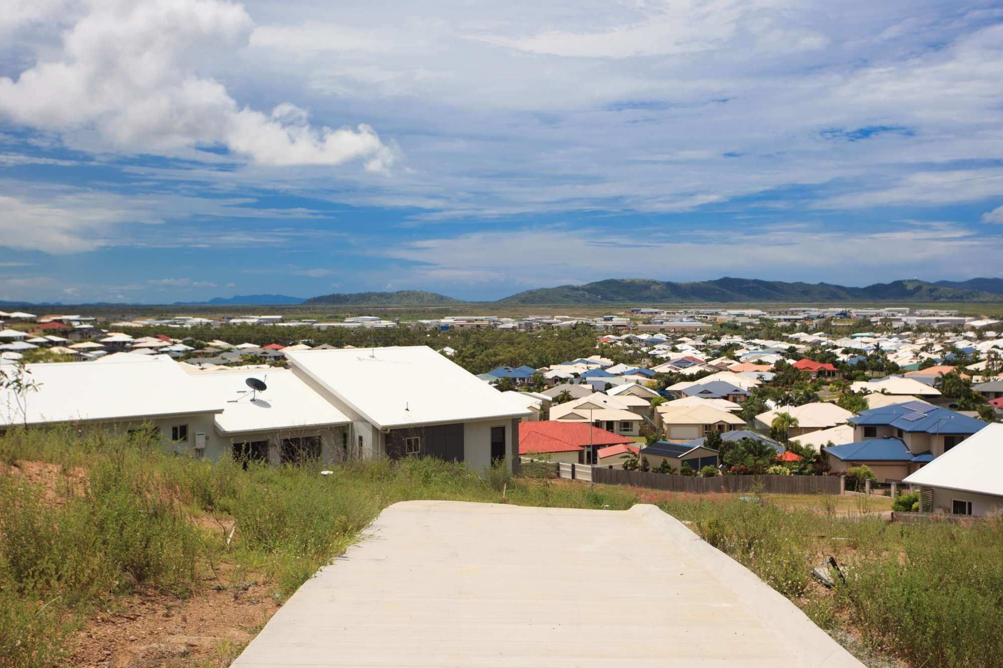 13 Kosciusko Way, MOUNT LOUISA QLD 4814, Mount Louisa - Thumbnail 5