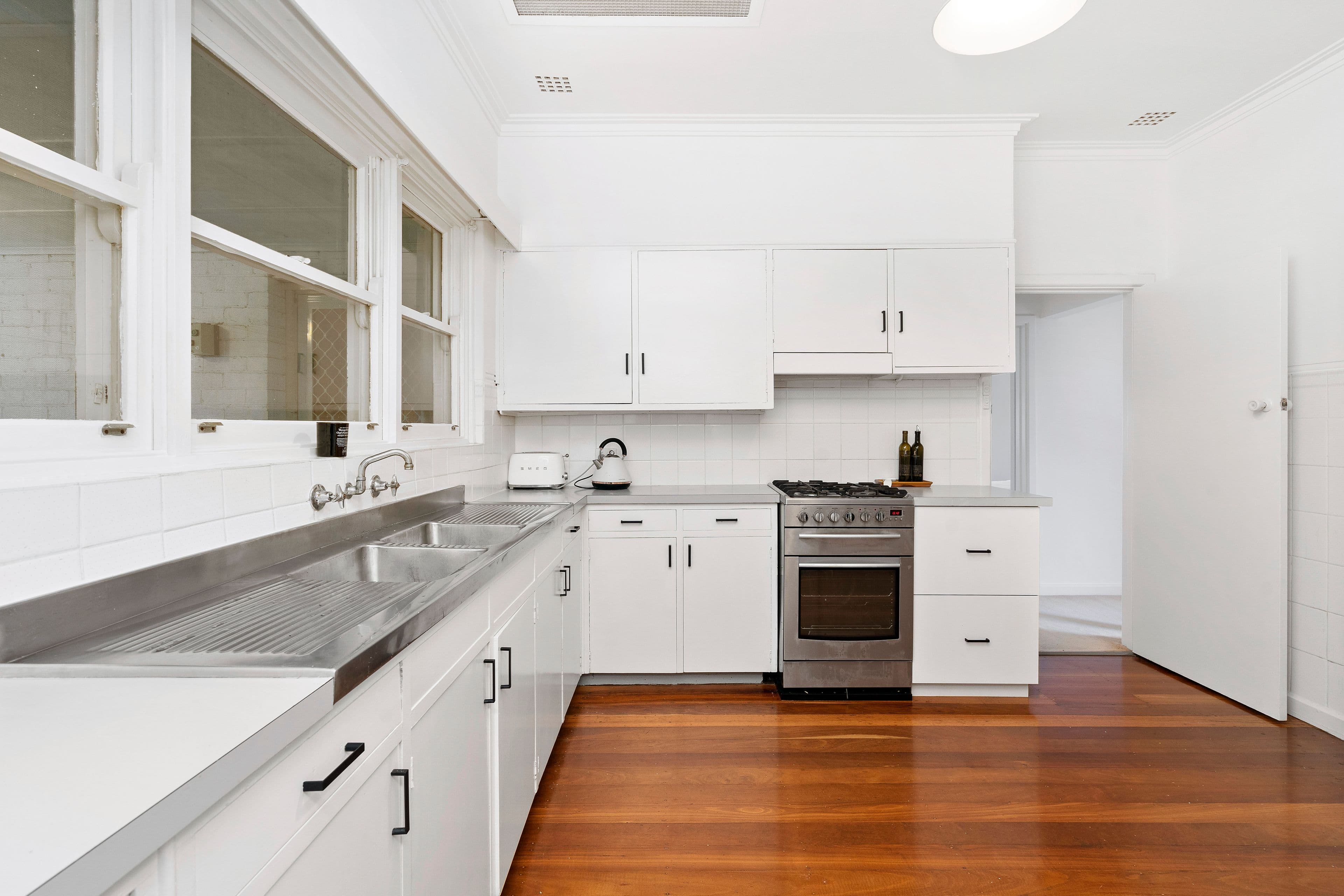 24 Waratah Avenue, Dalkeith WA 6009, Dalkeith - Thumbnail 3