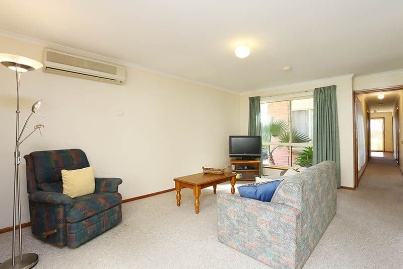 8 Nicholas Court, Craigmore SA 5114, Craigmore - Thumbnail 5