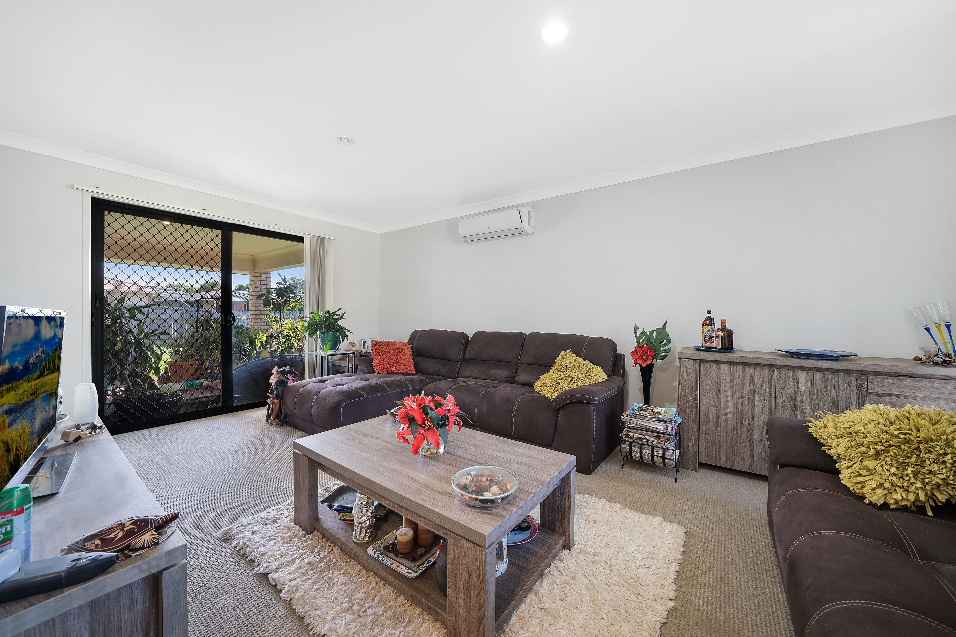17 Mikaela Court, Kallangur QLD 4503, Kallangur - Thumbnail 2