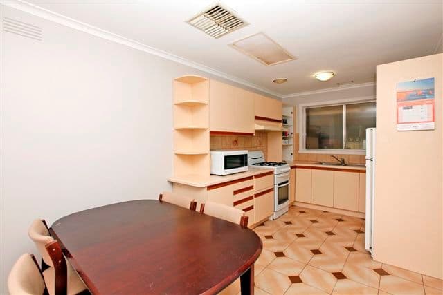 42 Field Street, CRAIGIEBURN VIC 3064, Craigieburn - Thumbnail 2