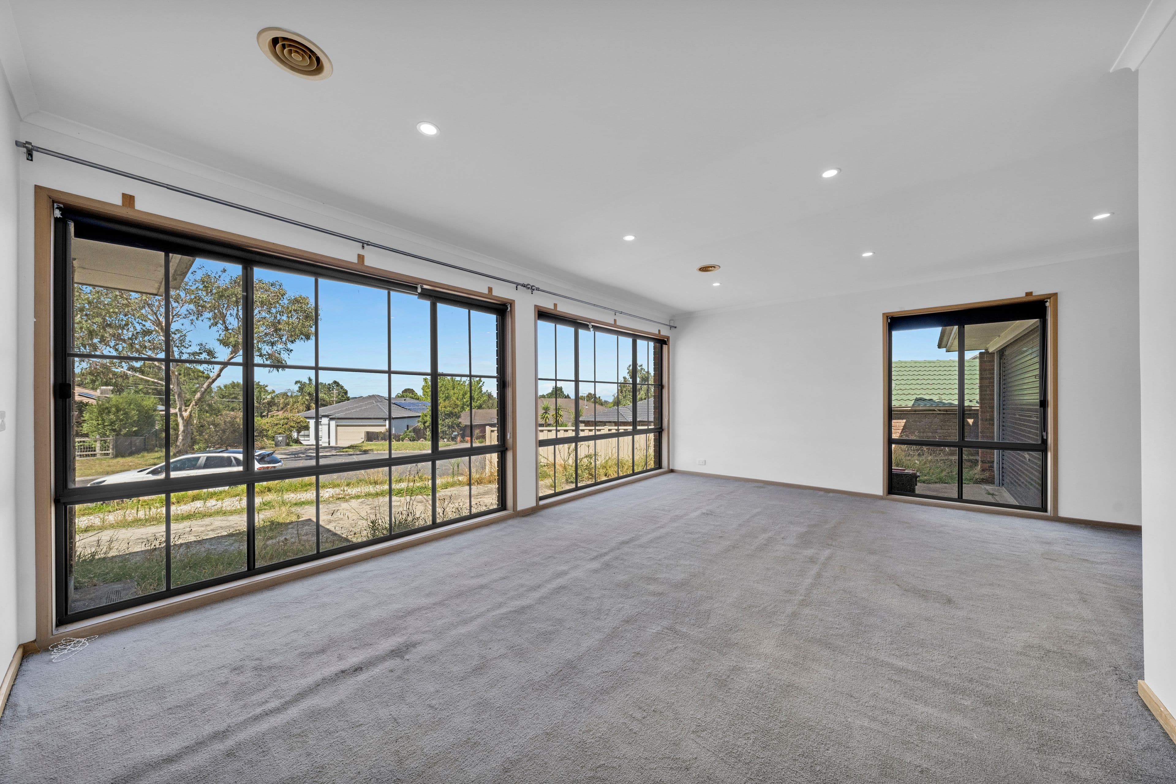 13 Newbury Court, Carrum Downs VIC 3201, Carrum Downs - Thumbnail 3