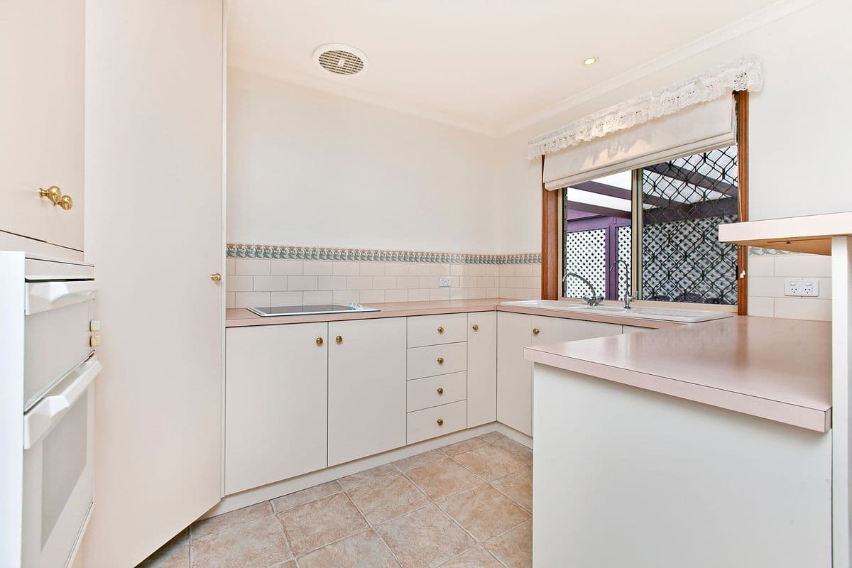 6A Burnley Street, HENLEY BEACH SOUTH SA 5022, Henley Beach South - Thumbnail 7