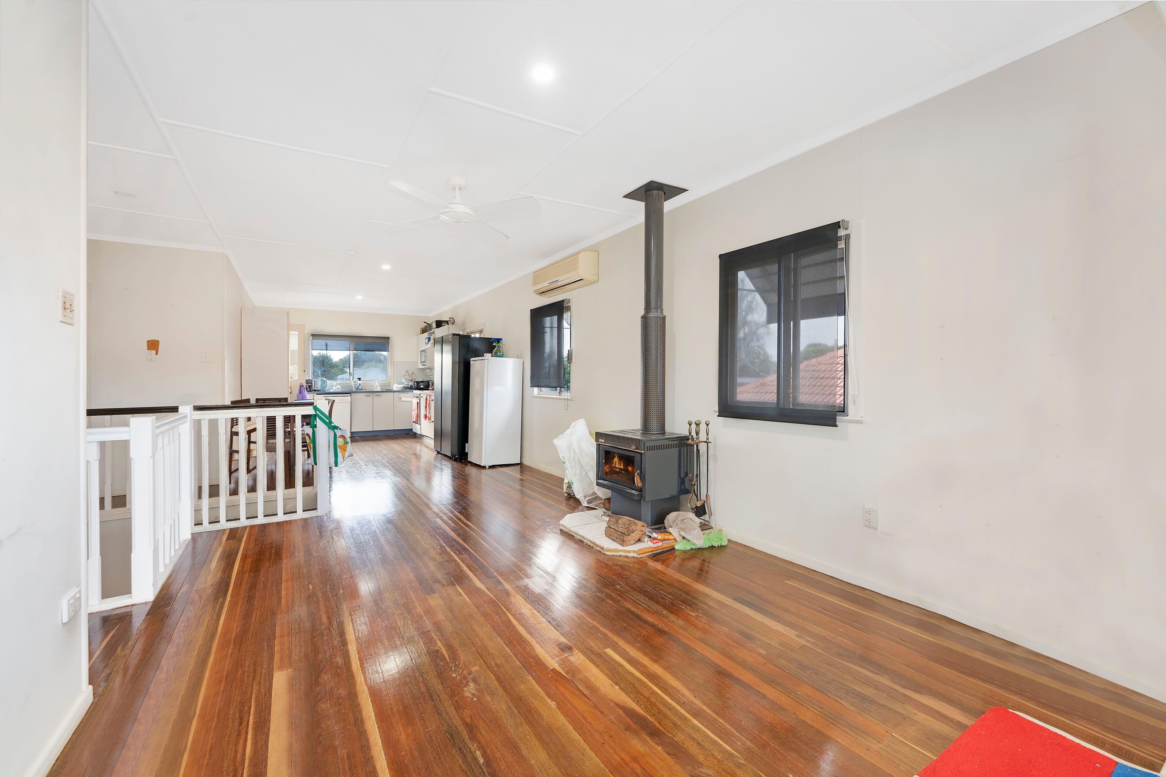11 Clifford Street, Woody Point QLD 4019, Woody Point - Thumbnail 3