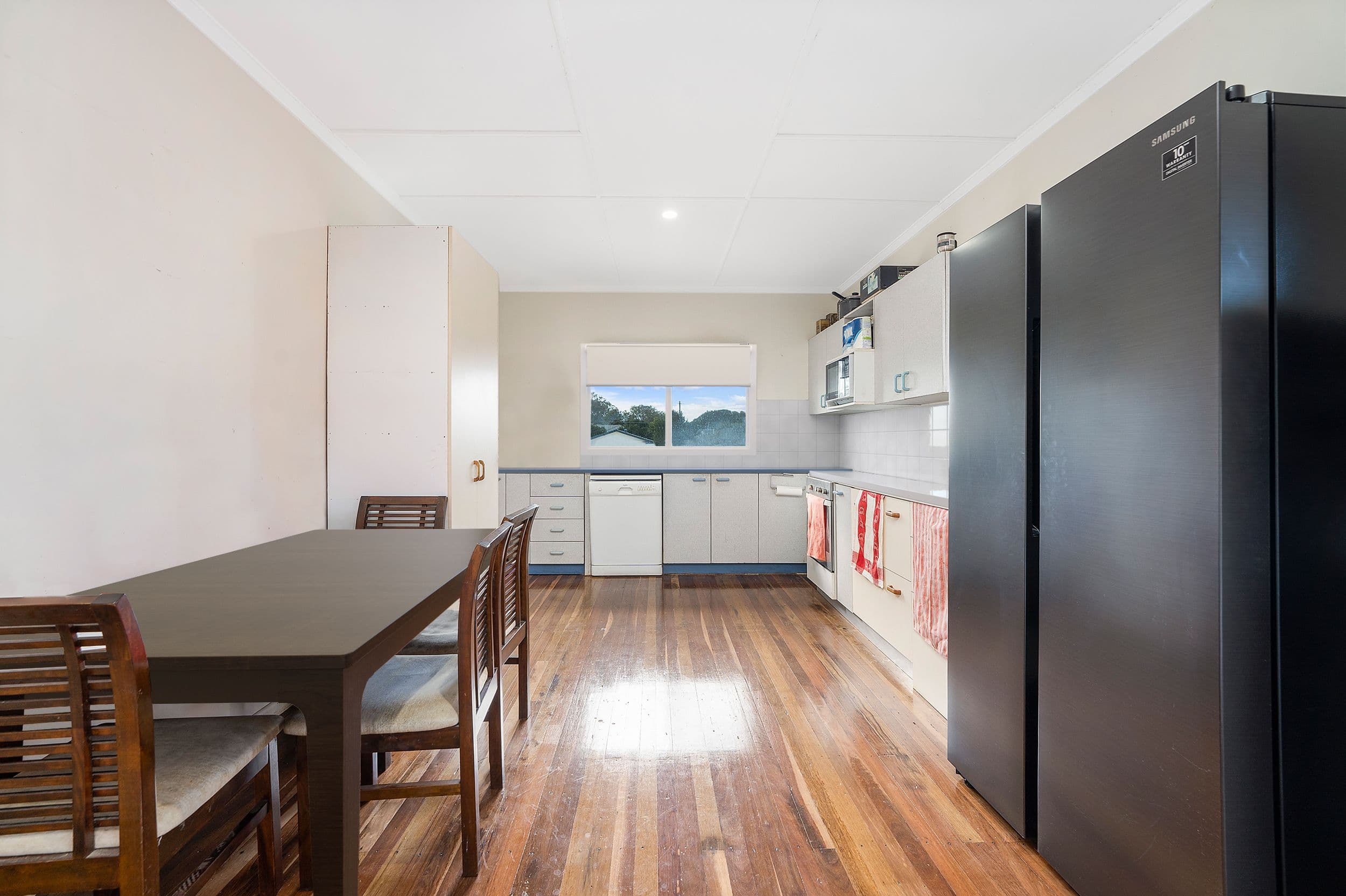 11 Clifford Street, Woody Point QLD 4019, Woody Point - Thumbnail 4