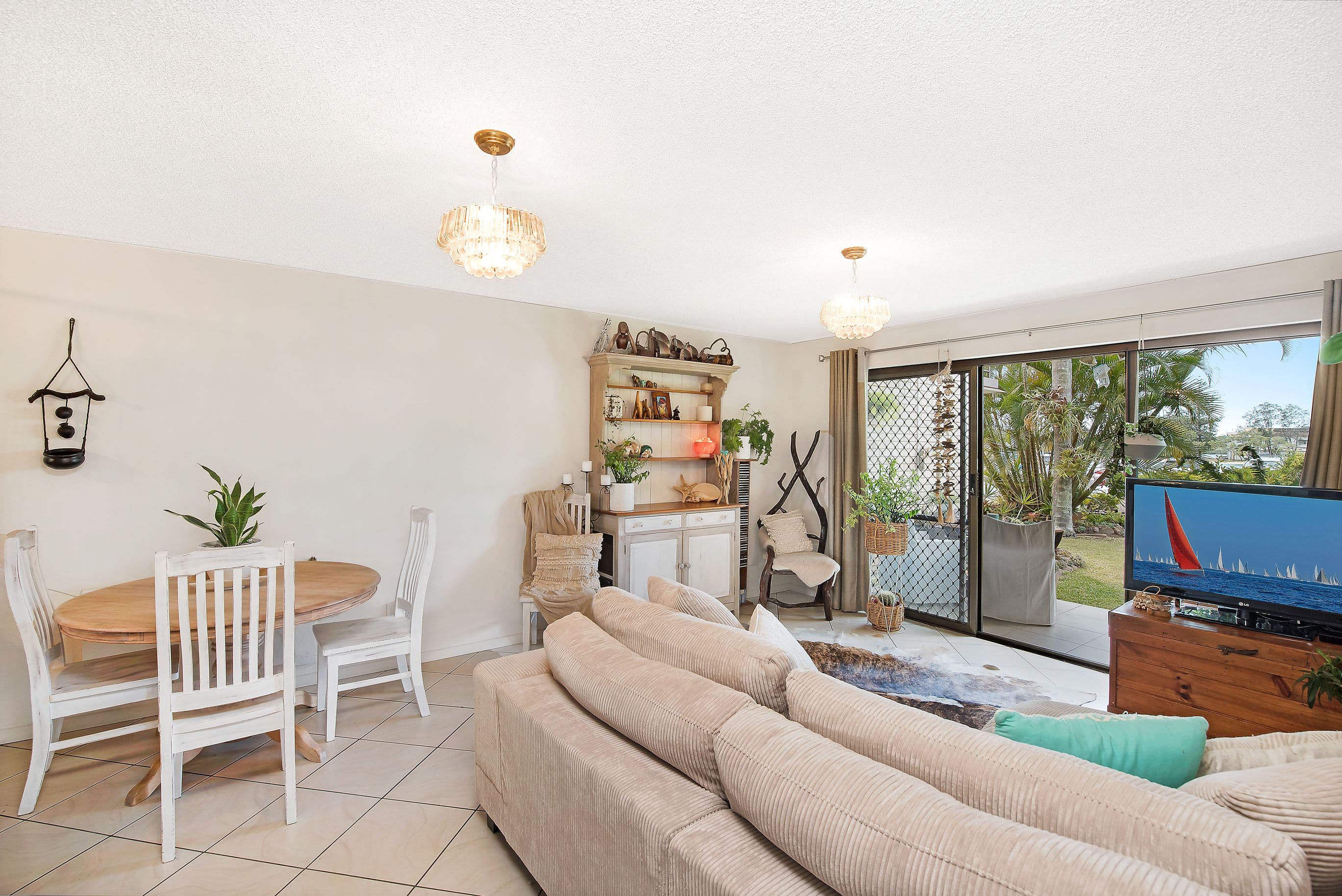 61 Bradman Avenue, Maroochydore QLD 4558, Maroochydore - Thumbnail 3