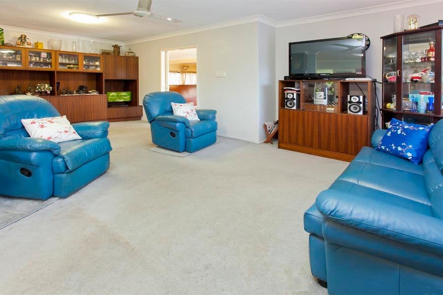 25 Nealdon Street, HOLLAND PARK QLD 4121, Holland Park - Thumbnail 4