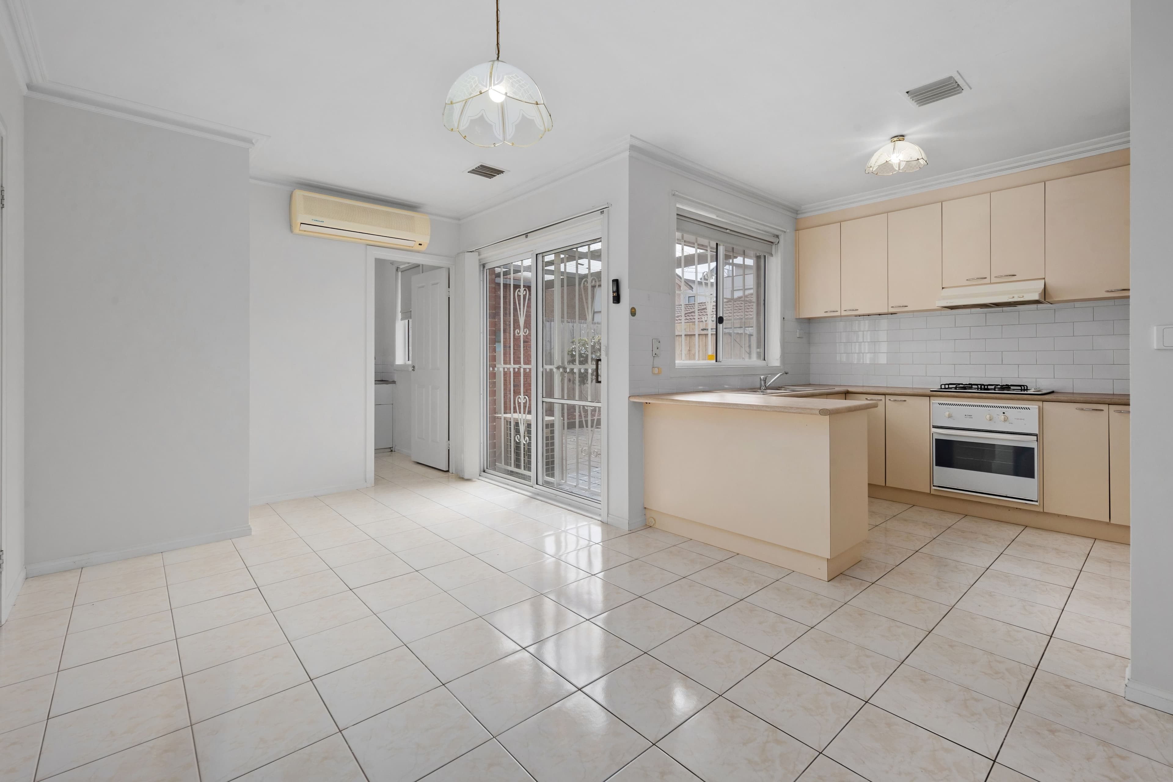 12 Lytton Street, Glenroy VIC 3046, Glenroy - Thumbnail 5