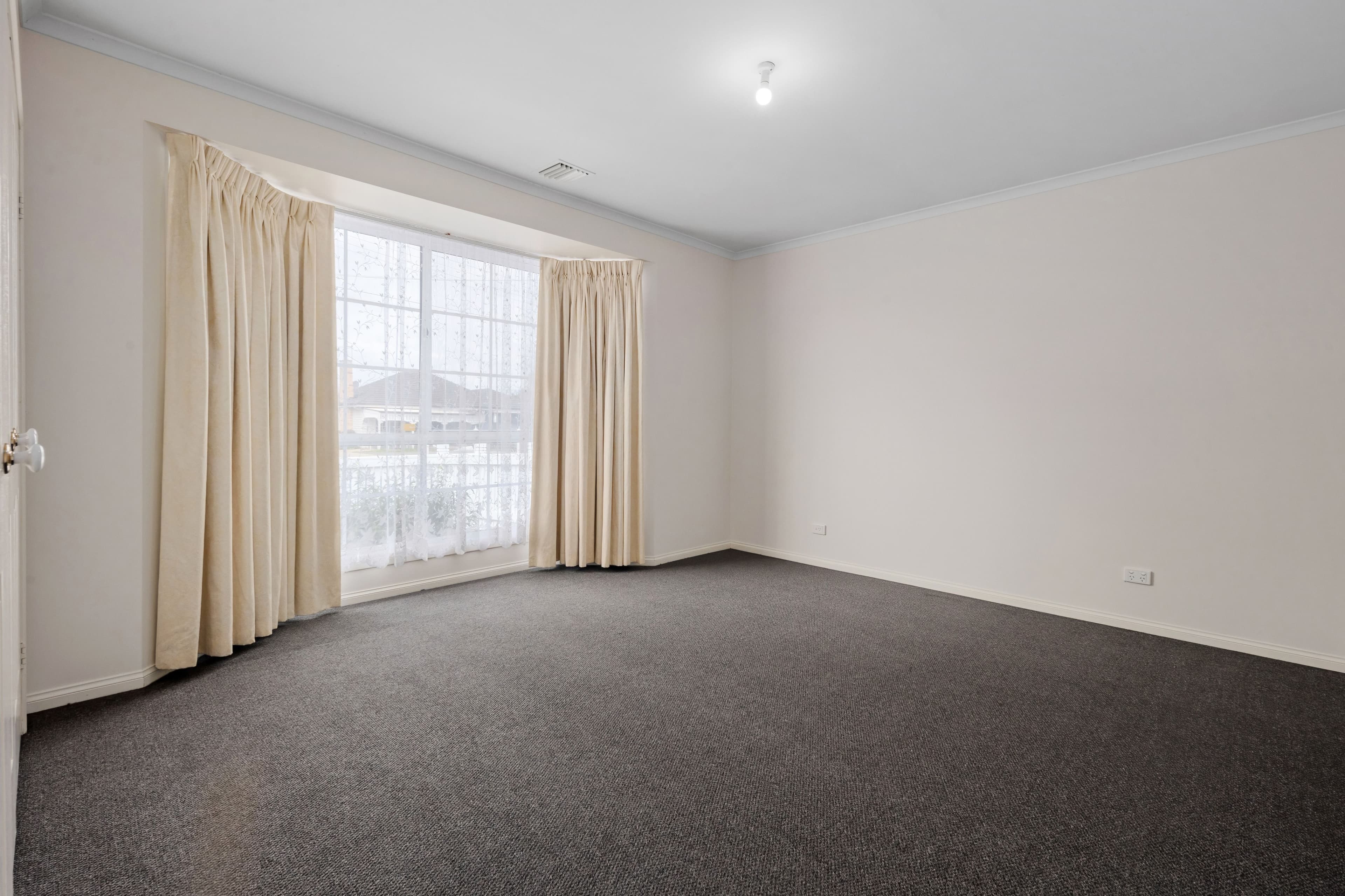 12 Lytton Street, Glenroy VIC 3046, Glenroy - Thumbnail 8