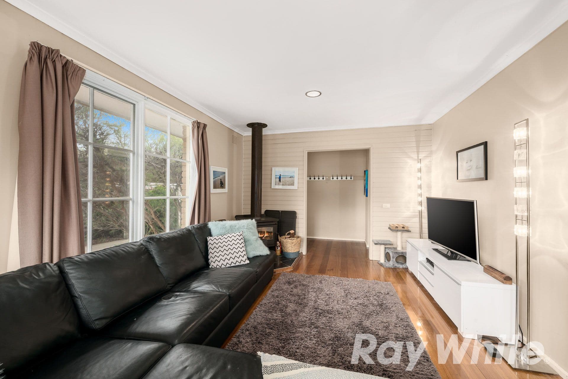 4 Botany Court, Wantirna VIC 3152, Wantirna - Thumbnail 2