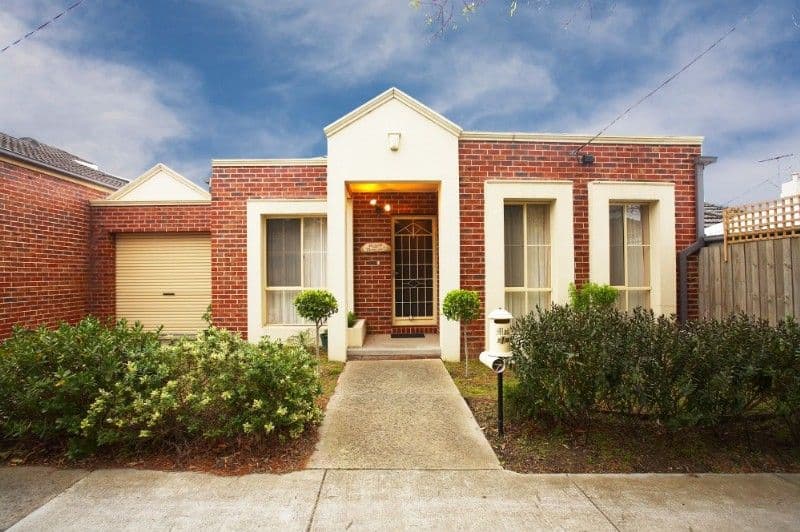 18 Therese Avenue, MOUNT WAVERLEY VIC 3149, Mount Waverley - Image 1