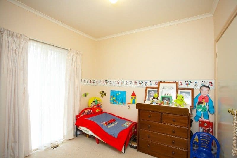 18 Therese Avenue, MOUNT WAVERLEY VIC 3149, Mount Waverley - Thumbnail 7