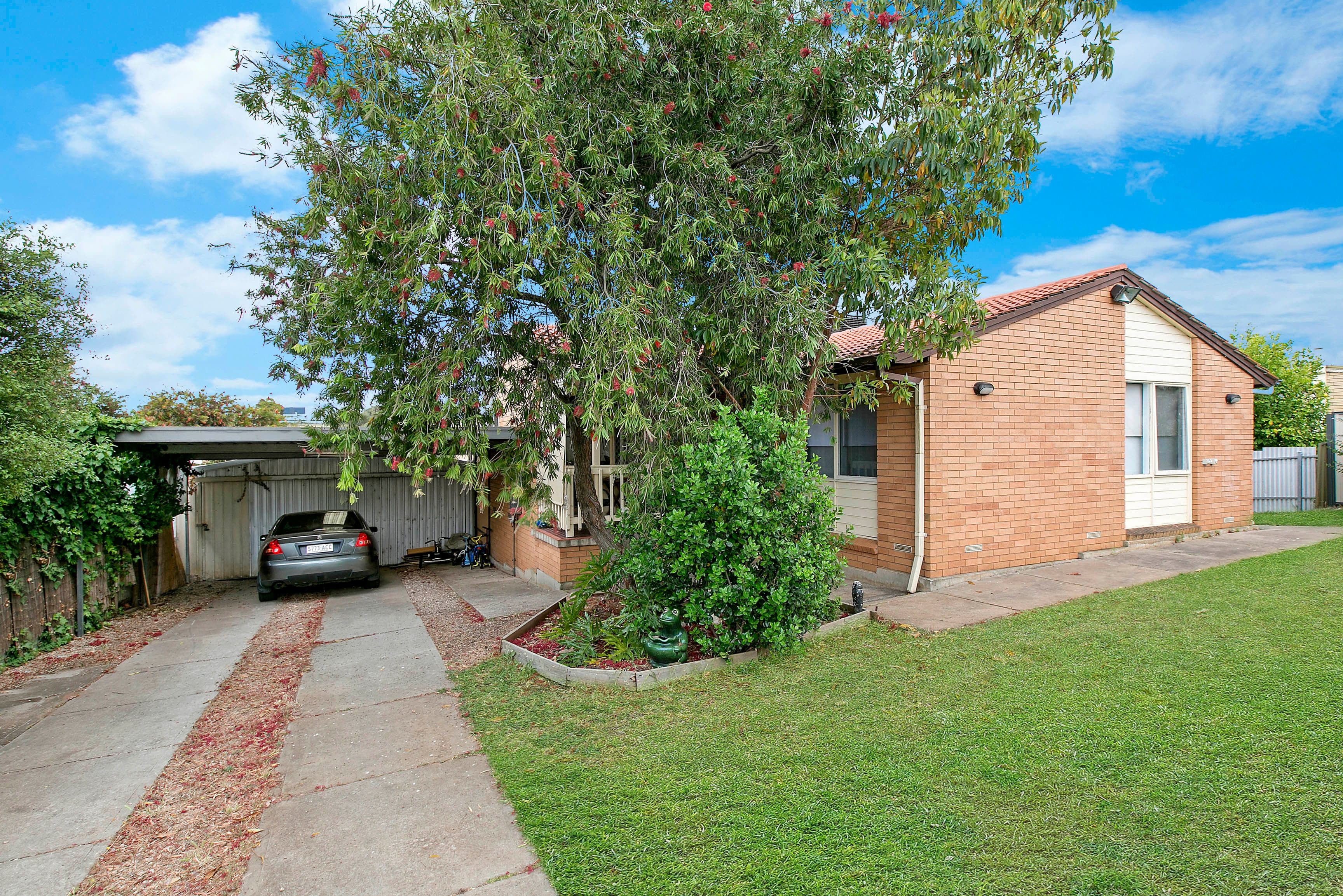 23 Denby Close, Christie Downs SA 5164, Christie Downs - Image 1