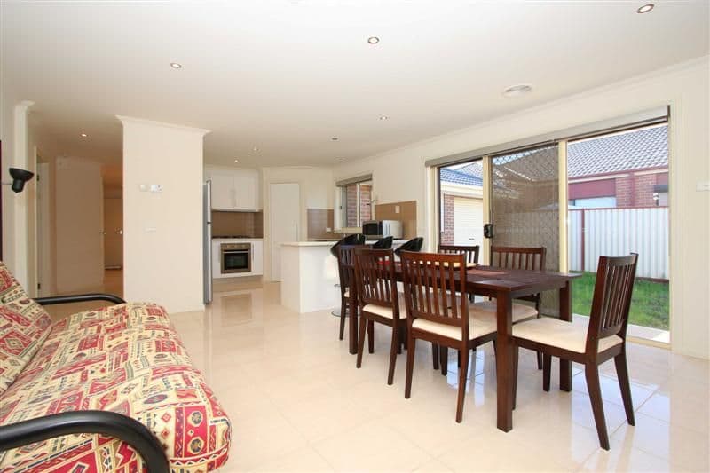 9 Moorland Road, CAIRNLEA VIC 3023, Cairnlea - Thumbnail 5