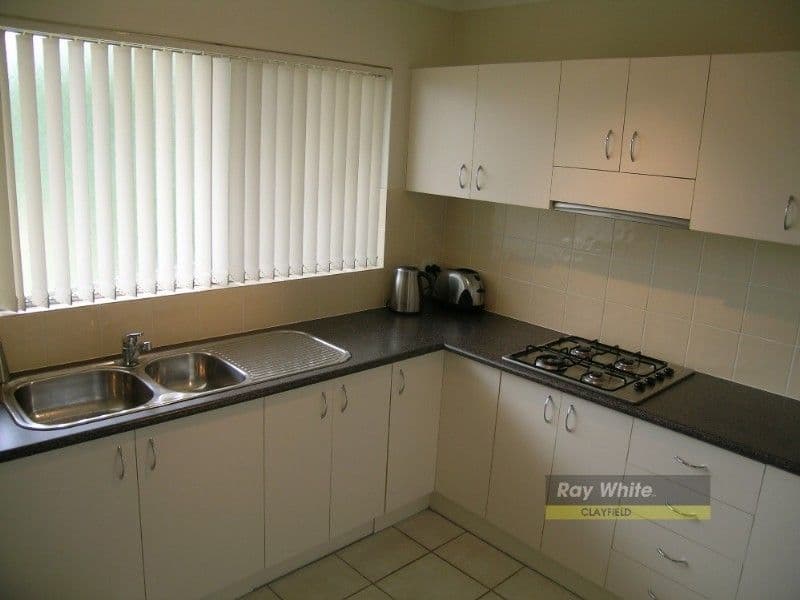 21 London Road, CLAYFIELD QLD 4011, Clayfield - Thumbnail 2