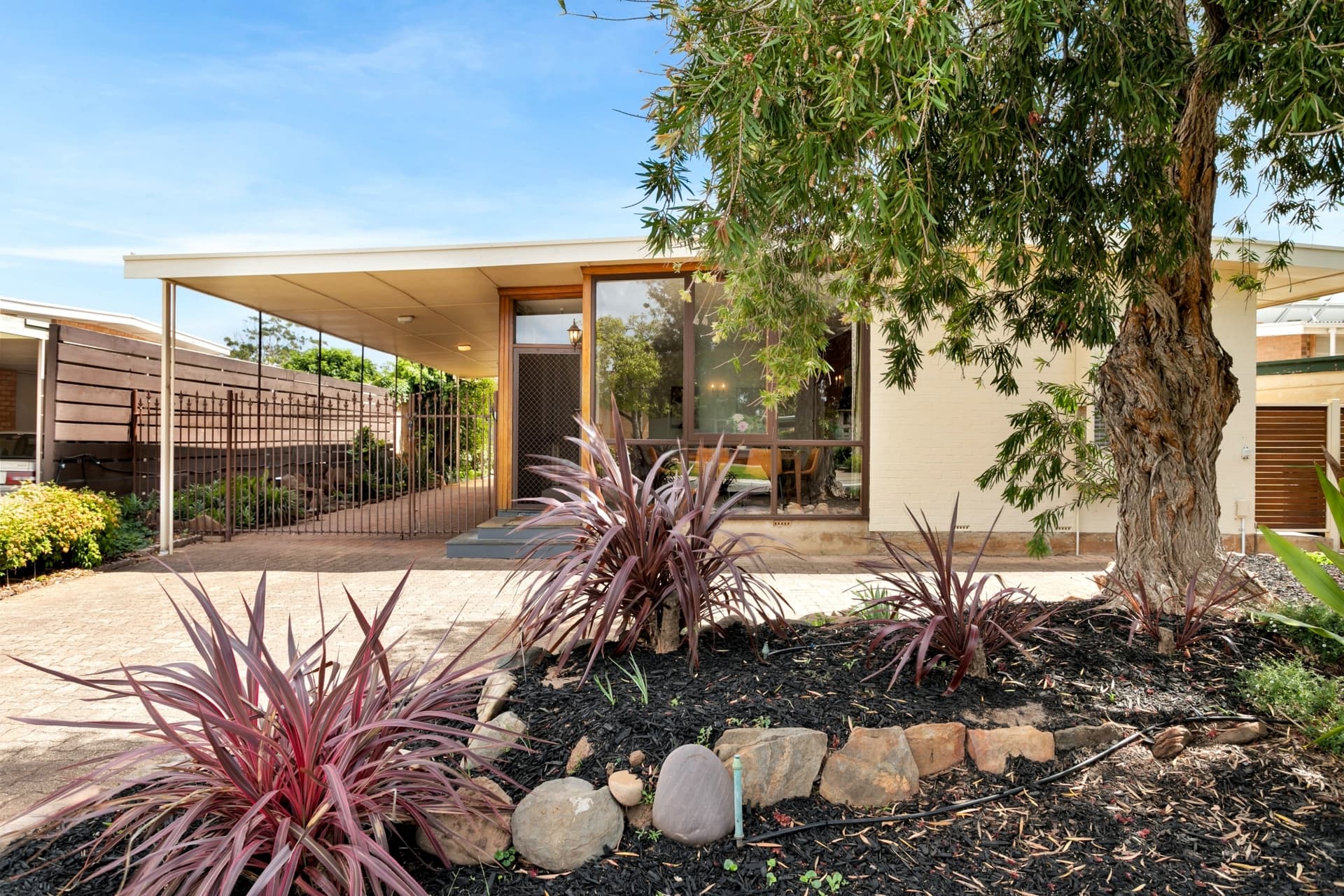 74 Francis Street, North Brighton - Thumbnail 2