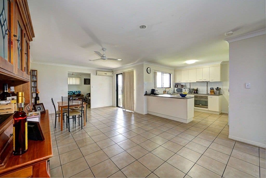 19 Blake Court, THABEBAN QLD 4670, Thabeban - Thumbnail 2