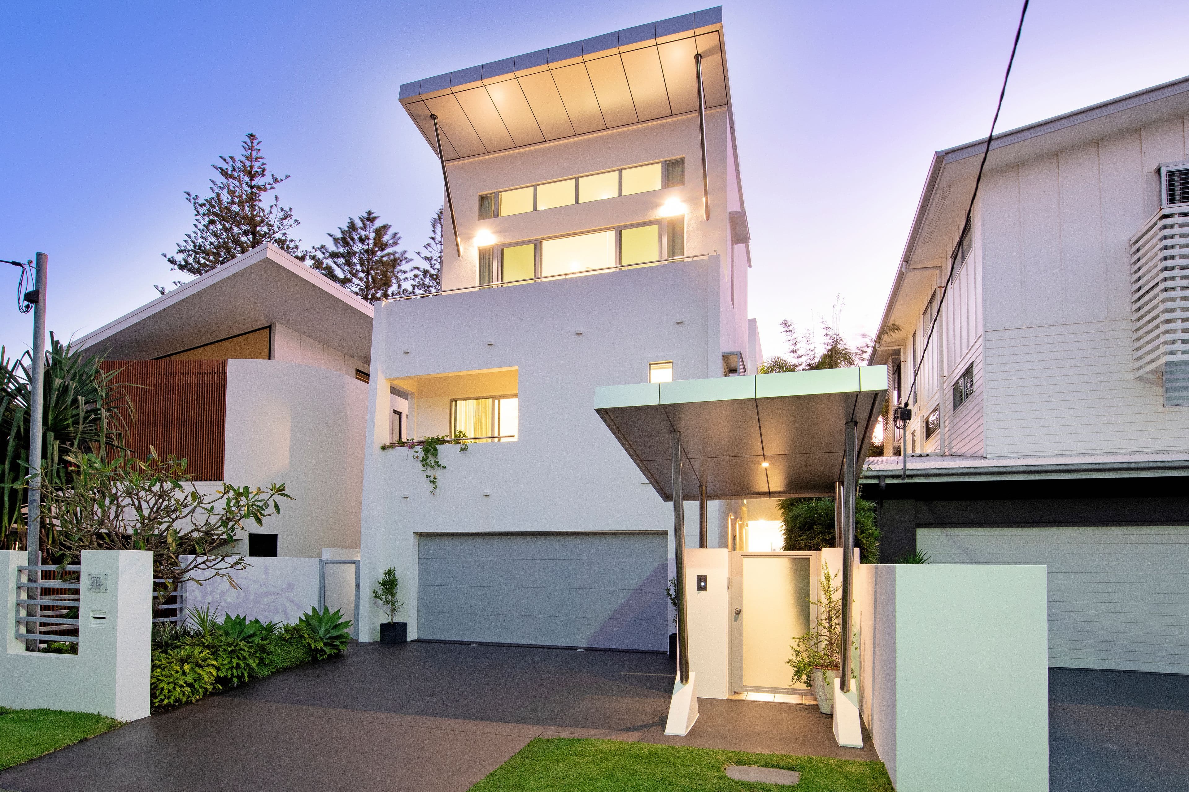 20 Nagel Avenue, Miami QLD 4220, Miami - Thumbnail 2
