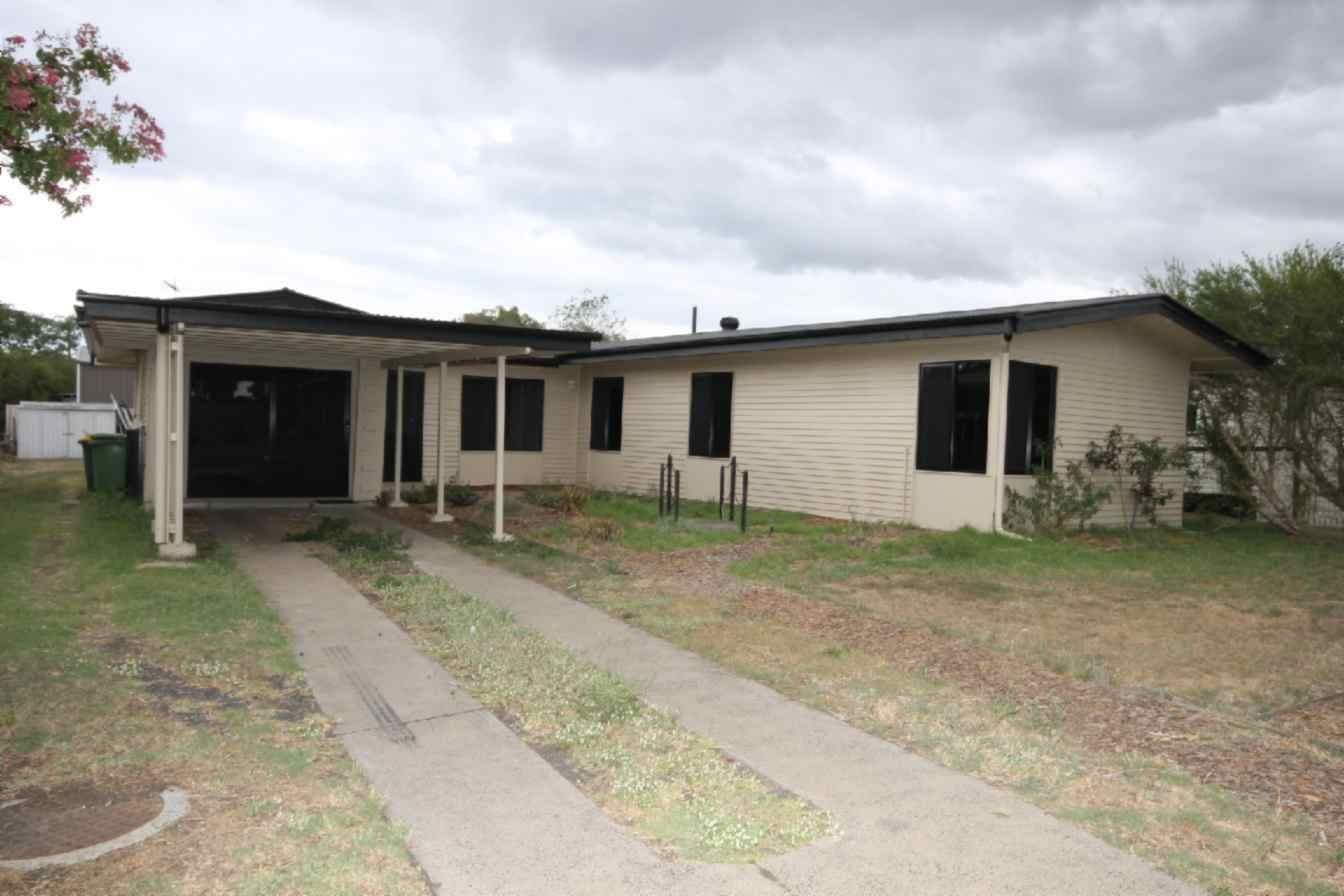 136 Drayton Street, DALBY QLD 4405, Dalby - Image 1