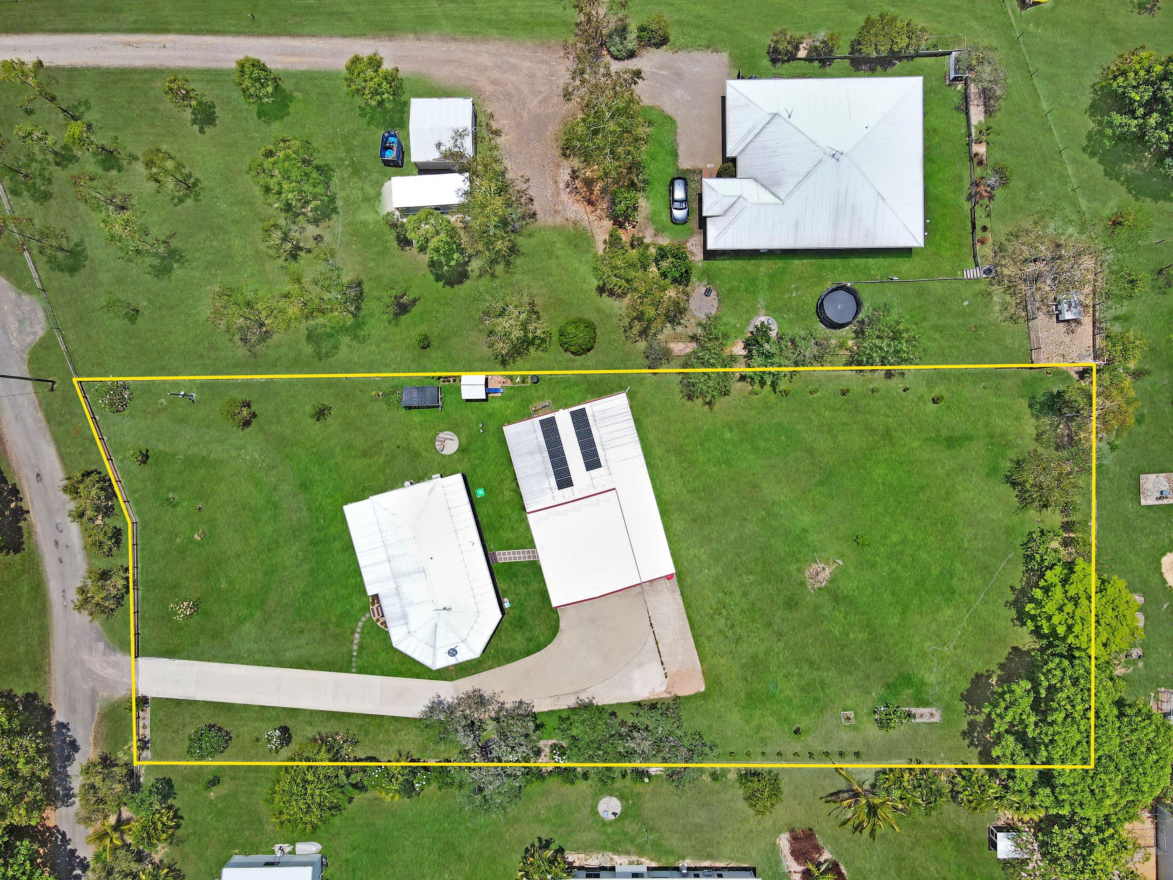 327-331 Williams Road, Alligator Creek QLD 4816, Alligator Creek - Thumbnail 5