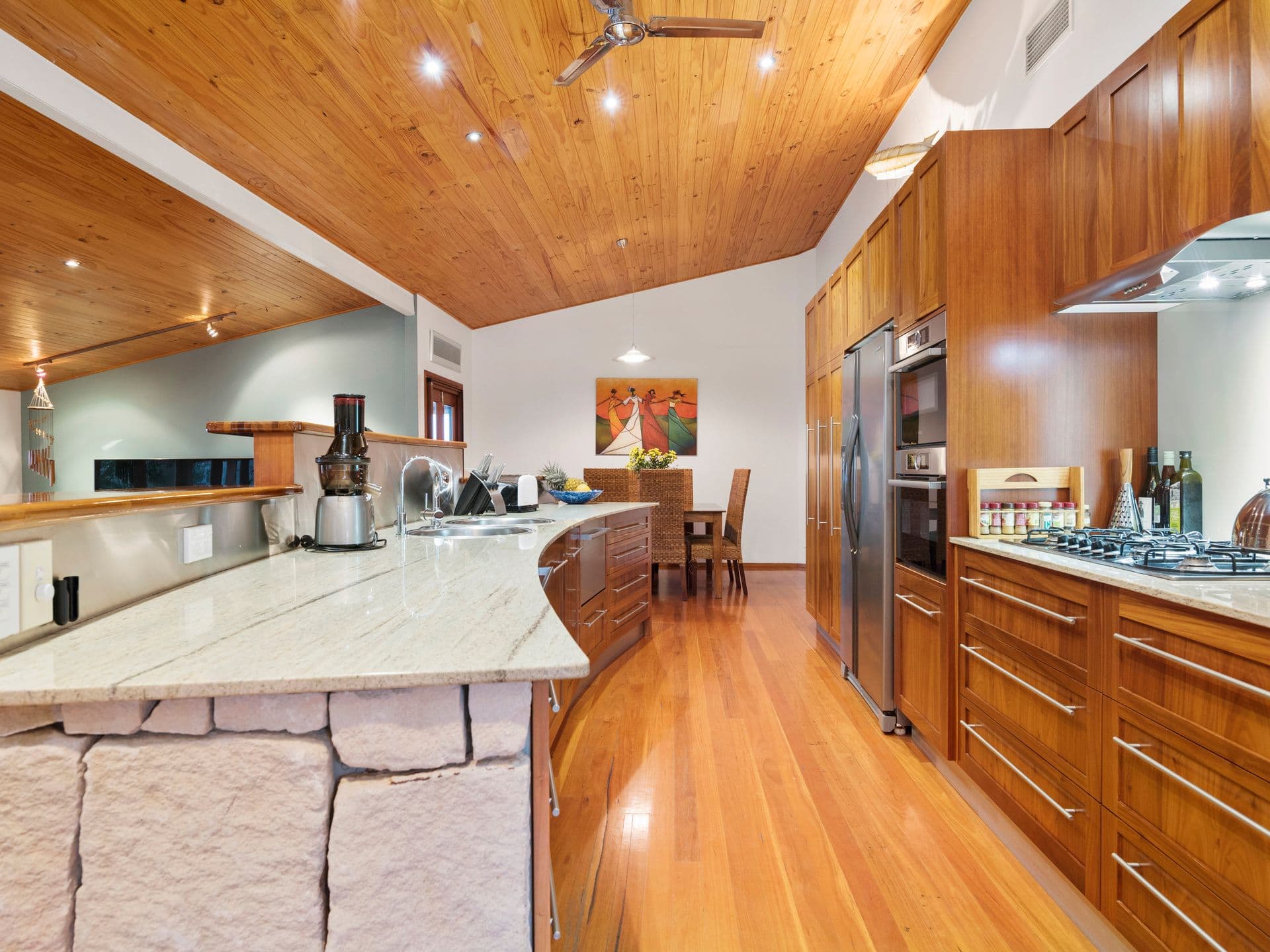 18 Jandakot Court, Elanora QLD 4221, Elanora - Image 1