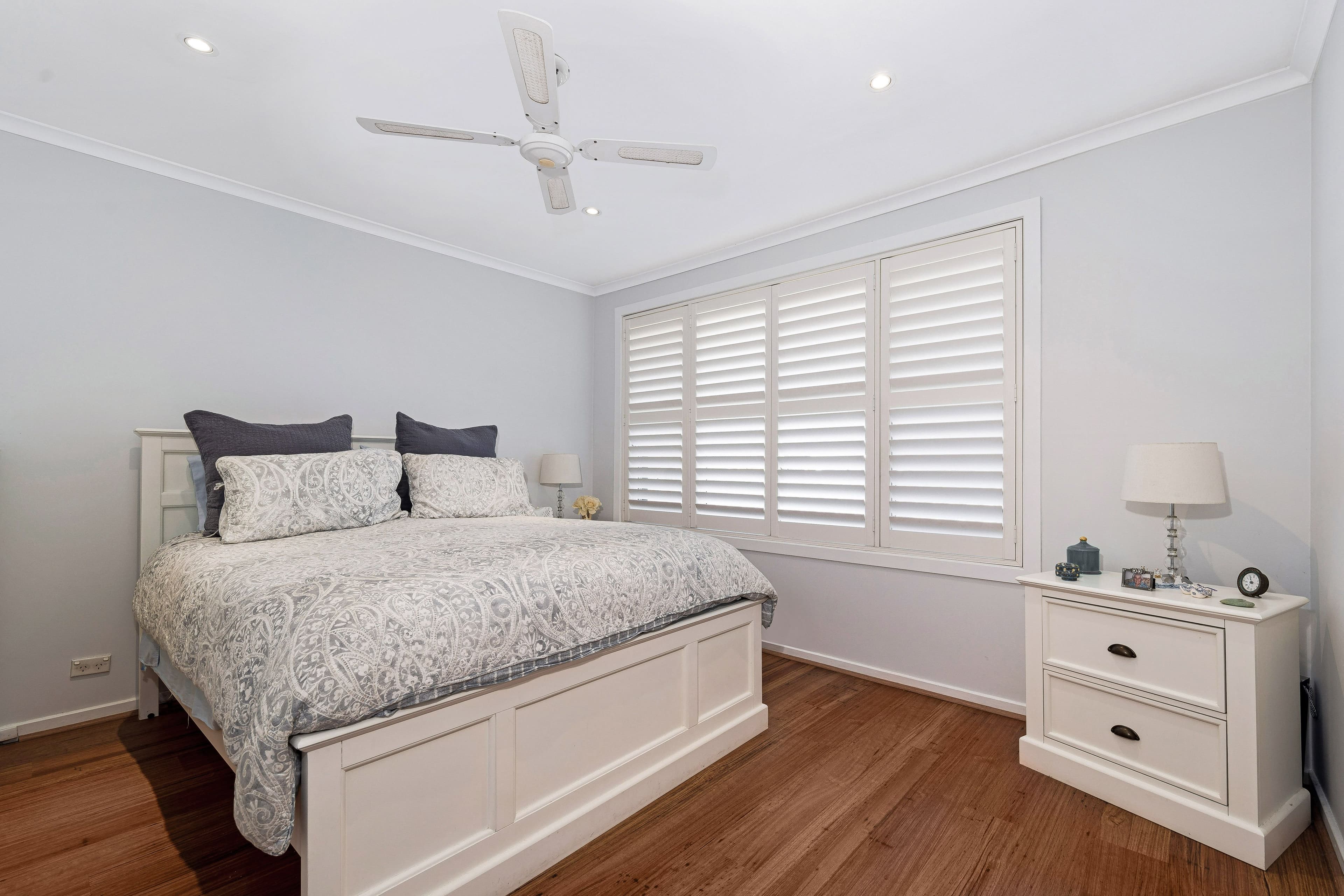 13 Yvonne Crescent, Georges Hall NSW 2198, Bass Hill - Thumbnail 8