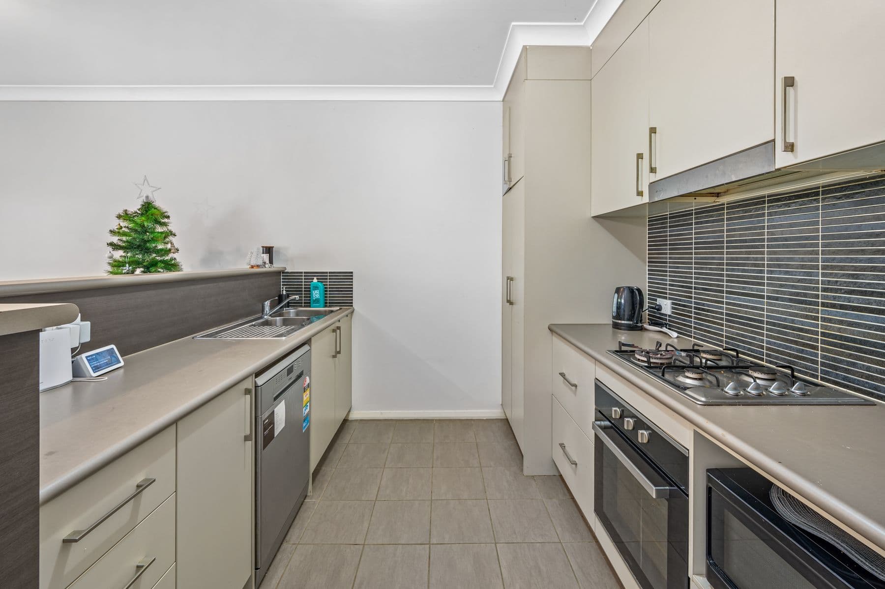 6 Kestrel Circuit, Shortland NSW 2307, Shortland - Thumbnail 4