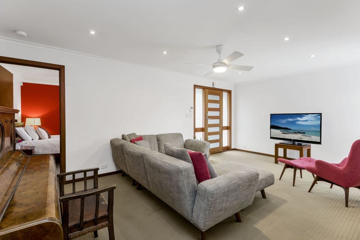 22-24 Collins Street, Werribee VIC 3030, Werribee - Thumbnail 7