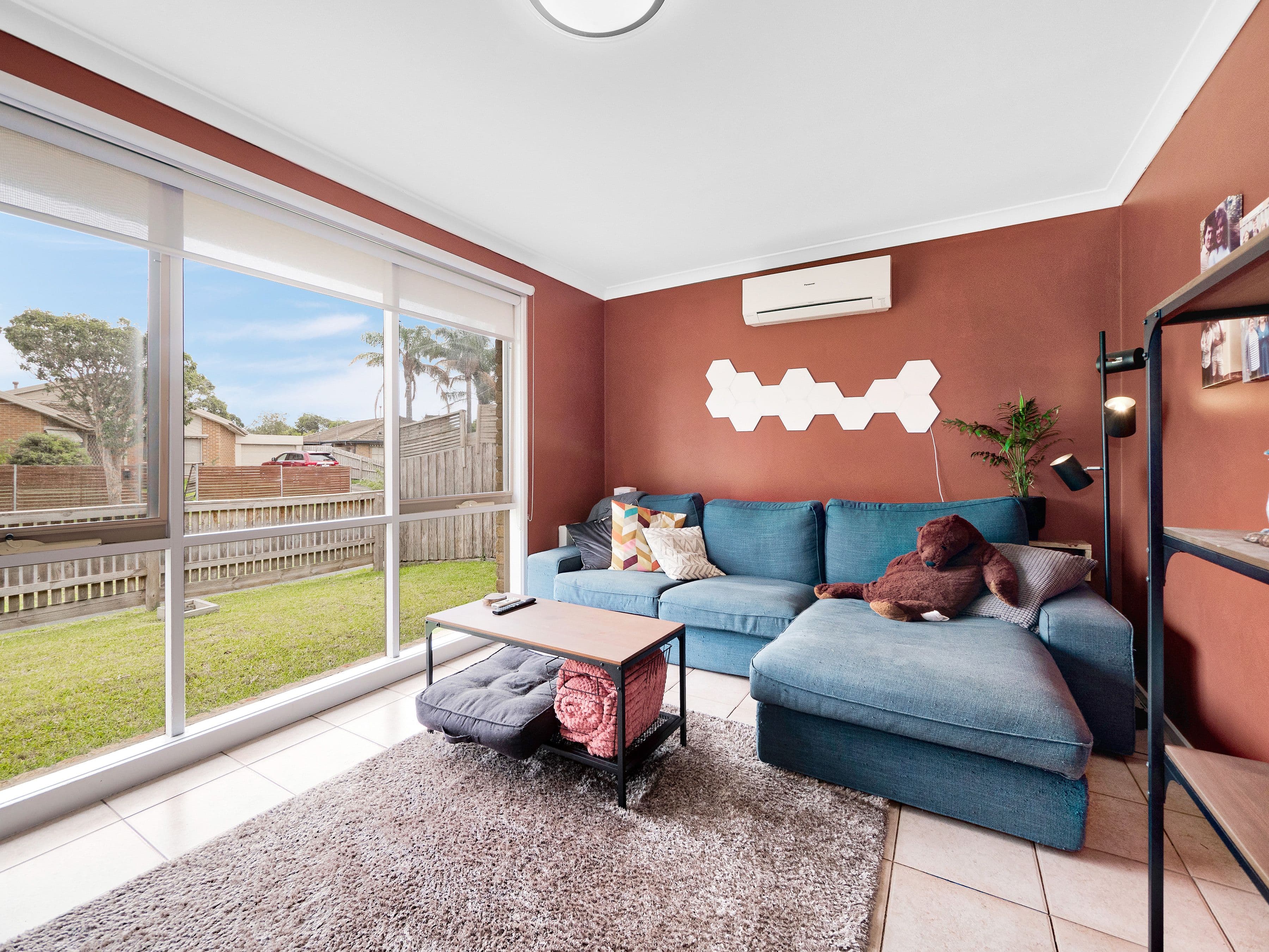 6 Willora Crescent, Cranbourne West VIC 3977, Cranbourne West - Thumbnail 2