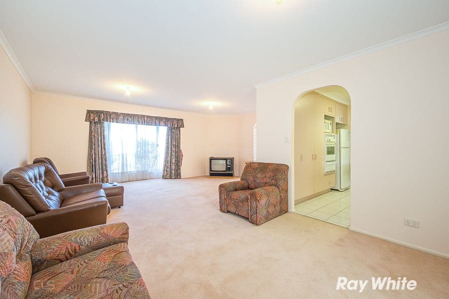 16 Perch Circuit, Sandstone Point QLD 4511, Sandstone Point - Thumbnail 3