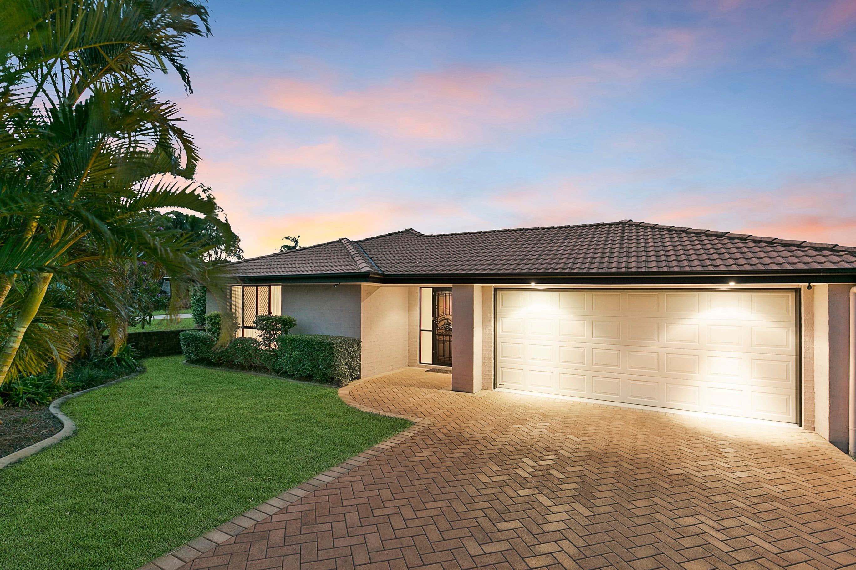 5 Sunray Place, Birkdale QLD 4159, Birkdale - Thumbnail 2