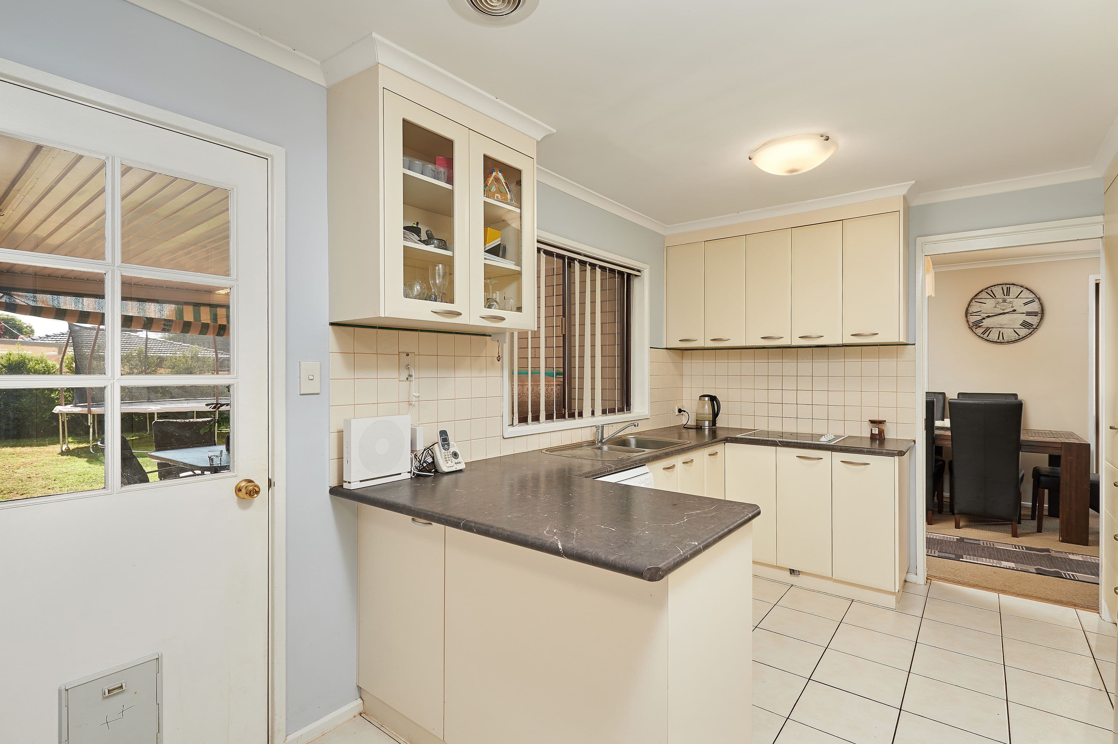 12 Eyre Street, Lake Albert - Thumbnail 3
