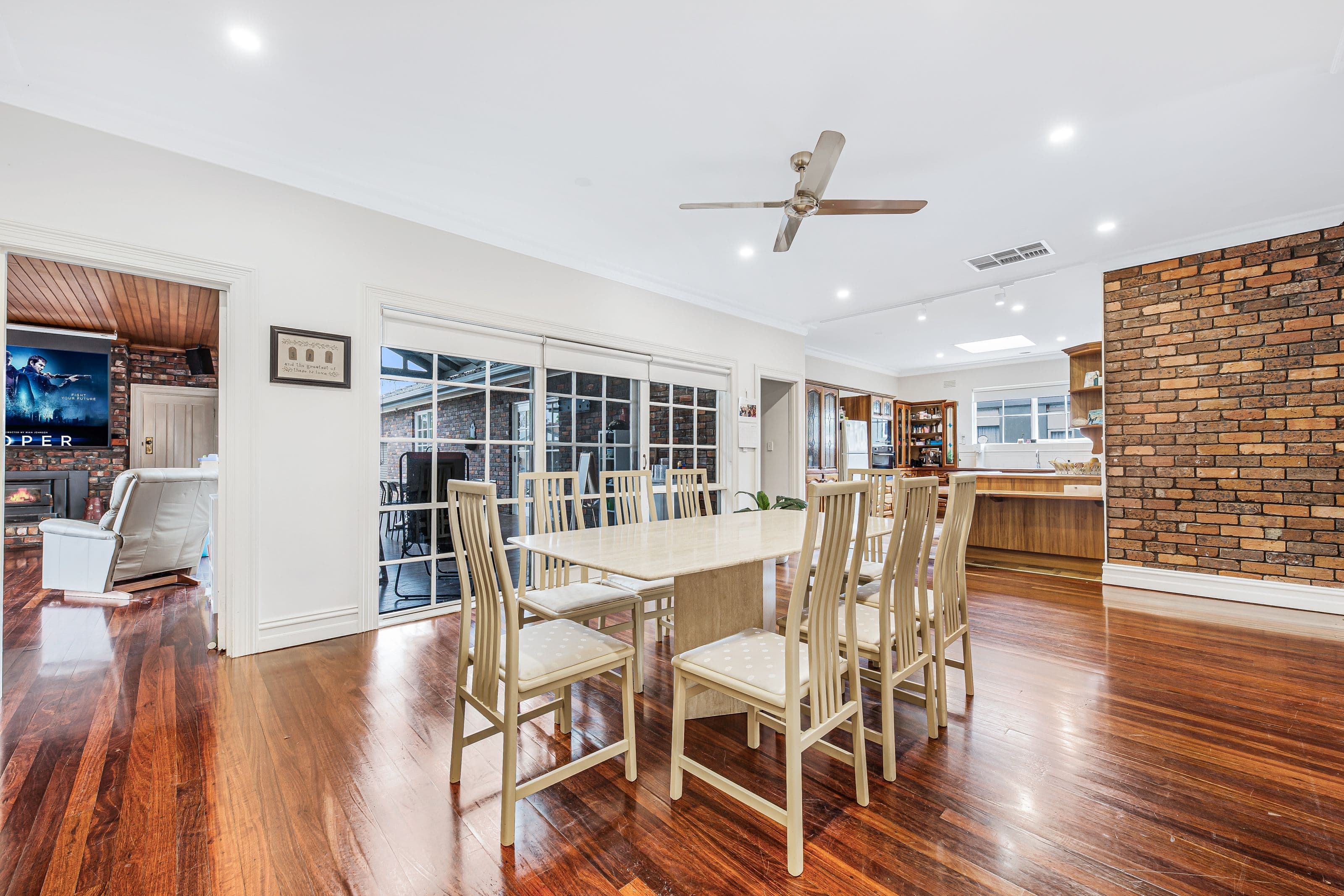 16 Flower Street, Ferntree Gully VIC 3156, Ferntree Gully - Thumbnail 4