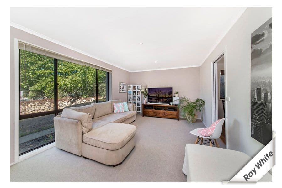65 Casey Crescent, Calwell ACT 2905, Calwell - Thumbnail 3