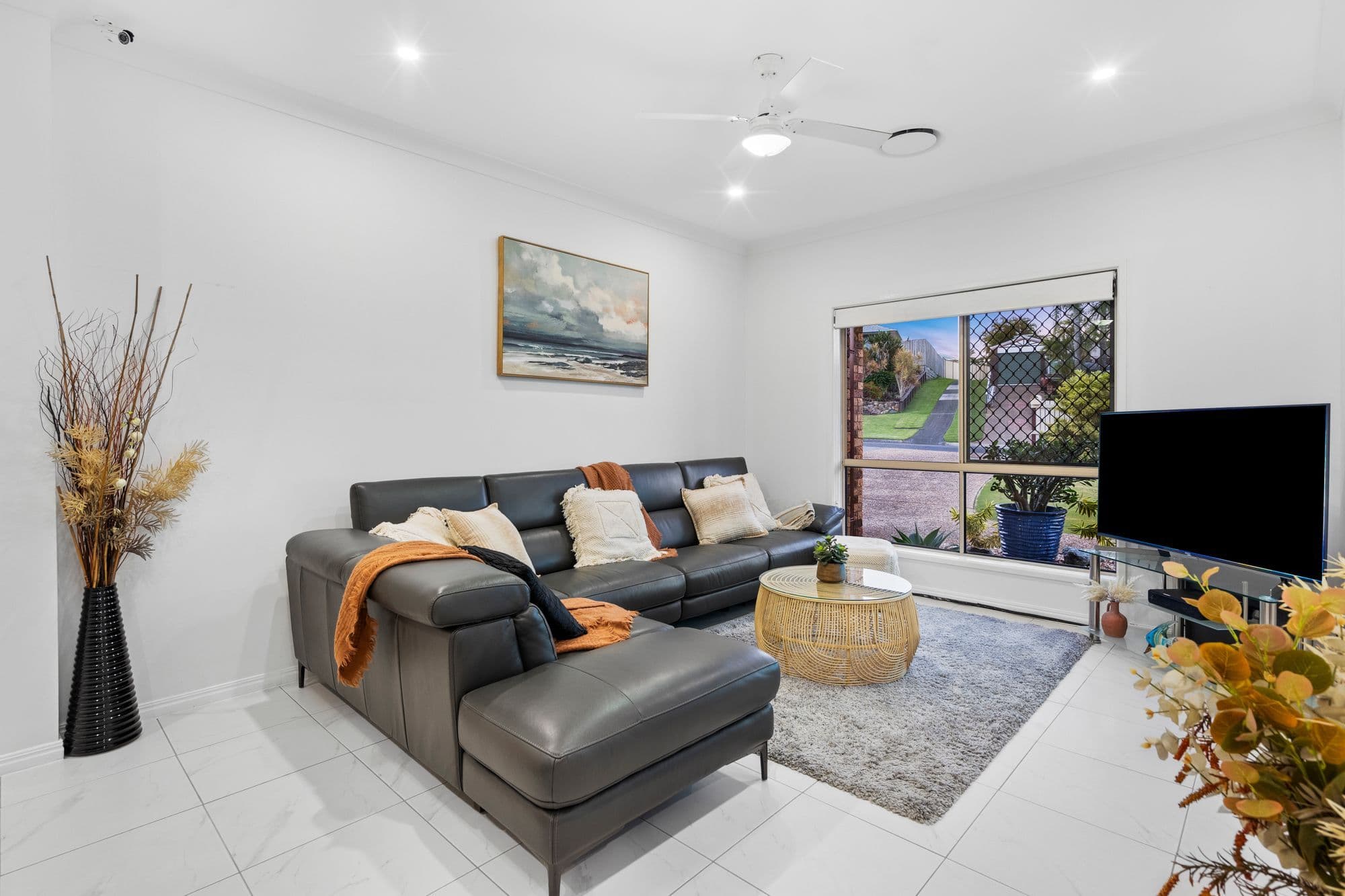 4 Shea Court, Mount Warren Park QLD 4207, Mount Warren Park - Thumbnail 3