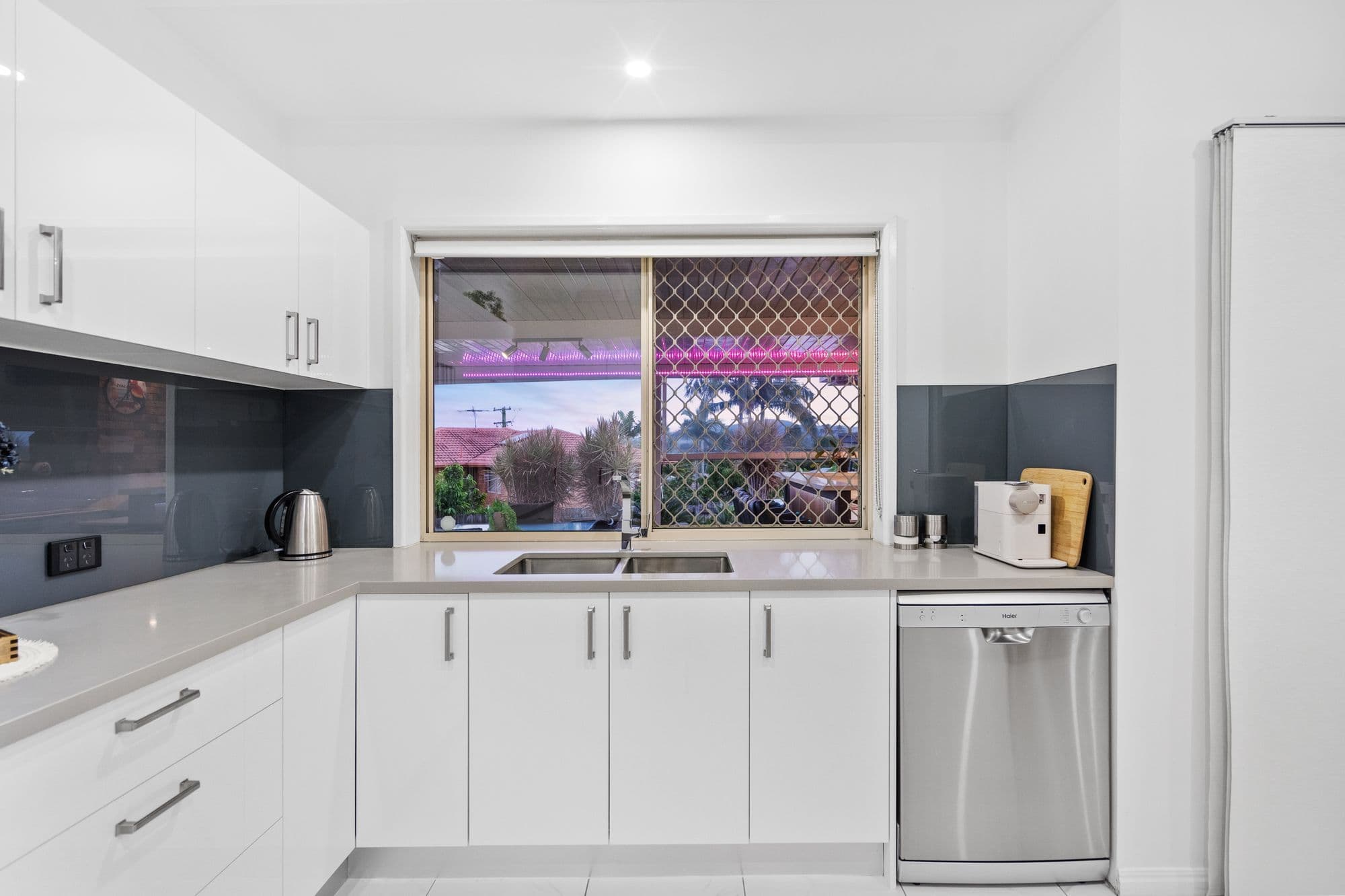 4 Shea Court, Mount Warren Park QLD 4207, Mount Warren Park - Thumbnail 6