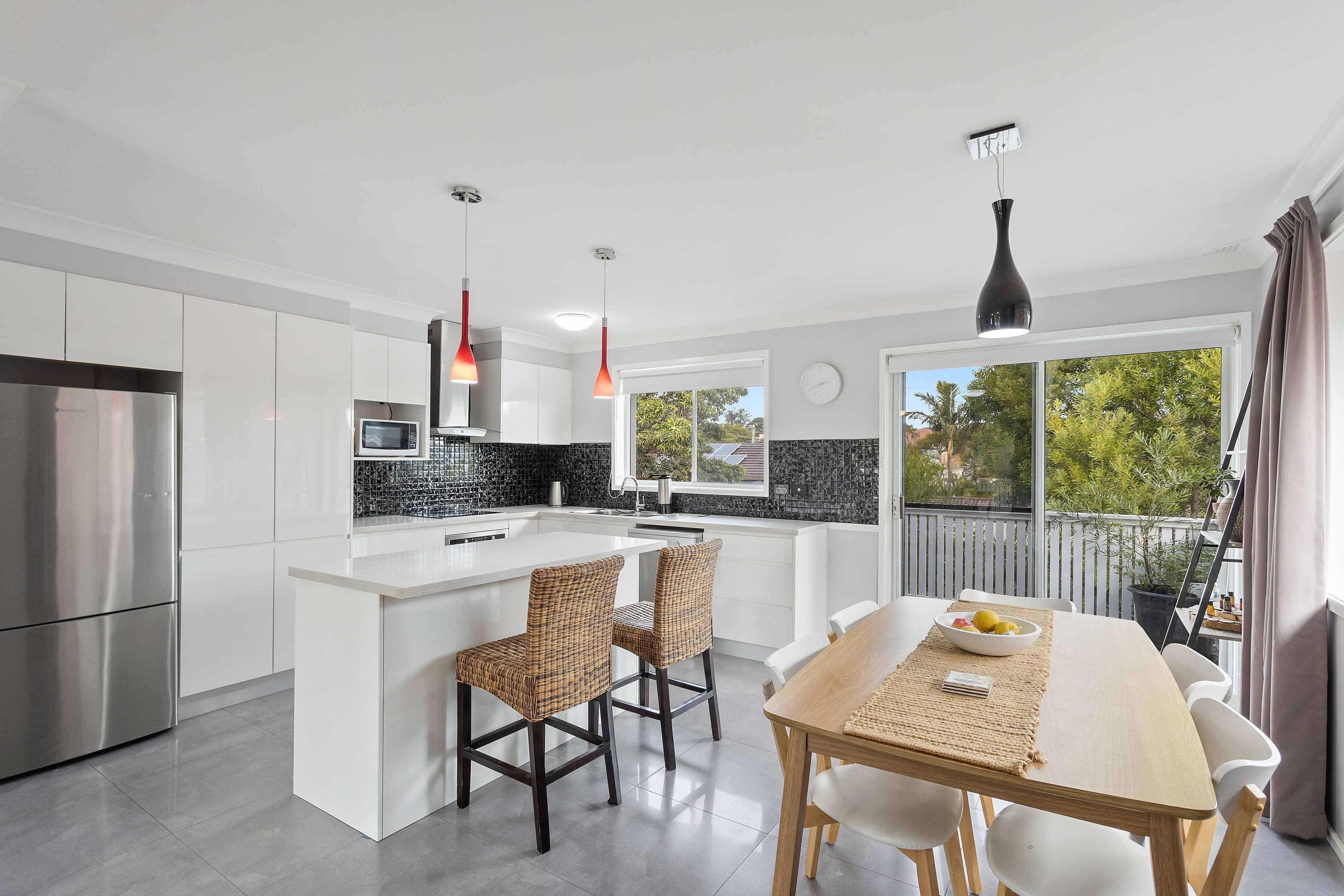 19 Gray Avenue, Mount Warrigal NSW 2528, Mount Warrigal - Thumbnail 2