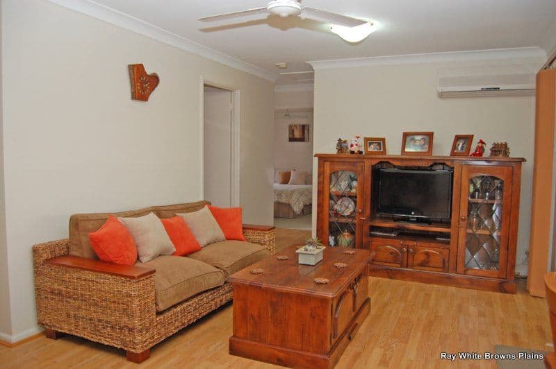 19 Cunningham Drive, BORONIA HEIGHTS QLD 4124, Boronia Heights - Thumbnail 4
