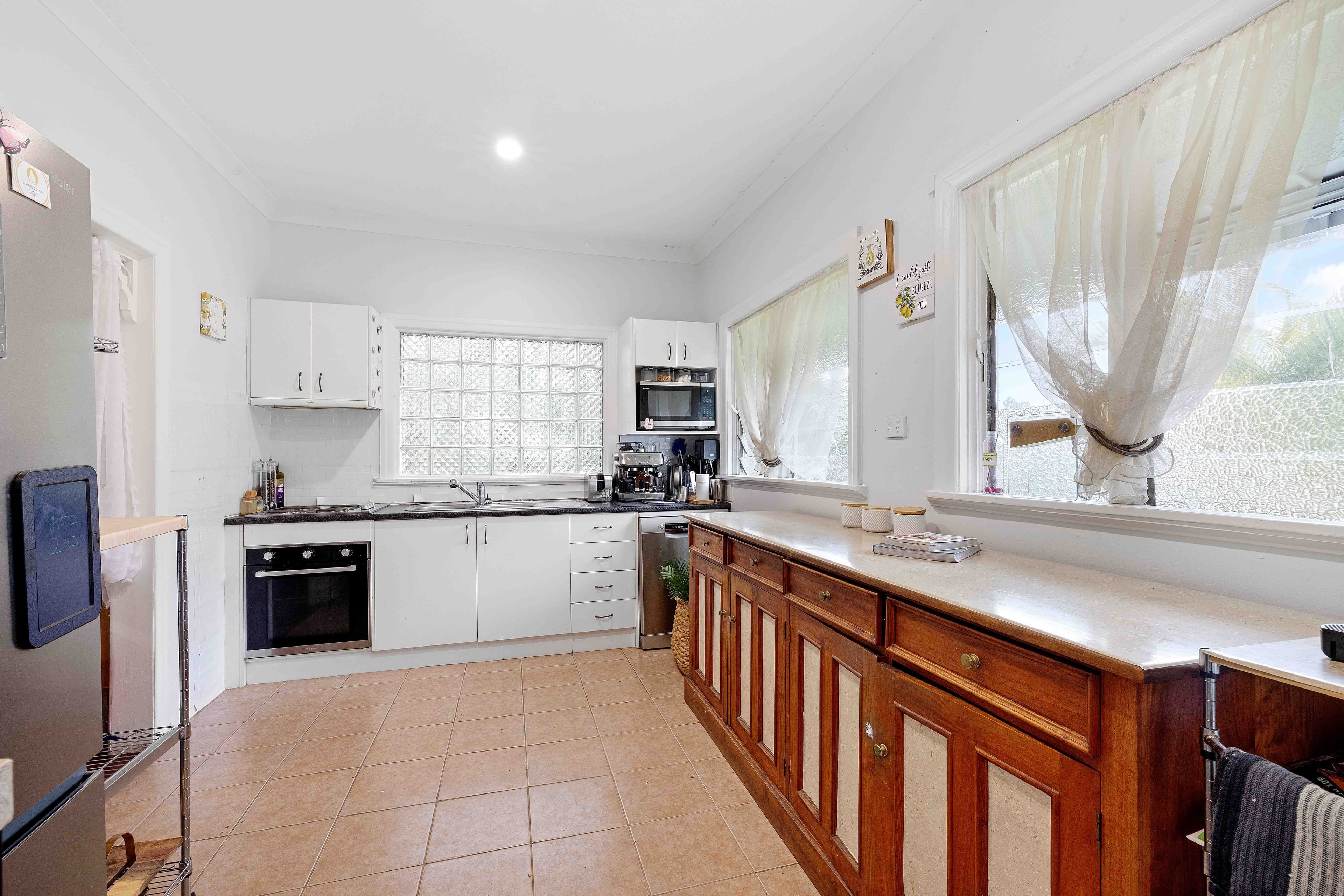 10 Kogarah Street, Tarragindi QLD 4121, Tarragindi - Thumbnail 5