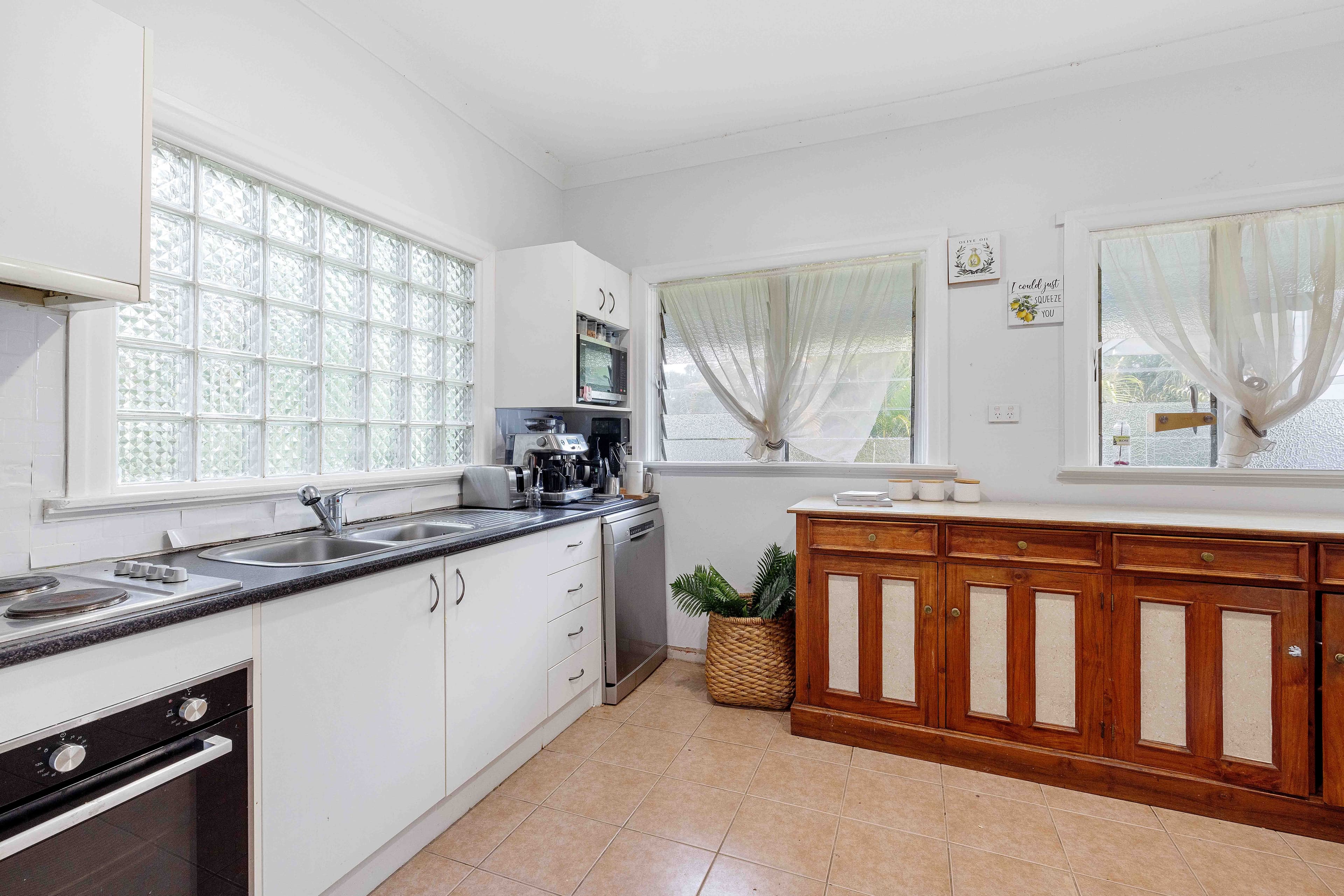 10 Kogarah Street, Tarragindi QLD 4121, Tarragindi - Thumbnail 6