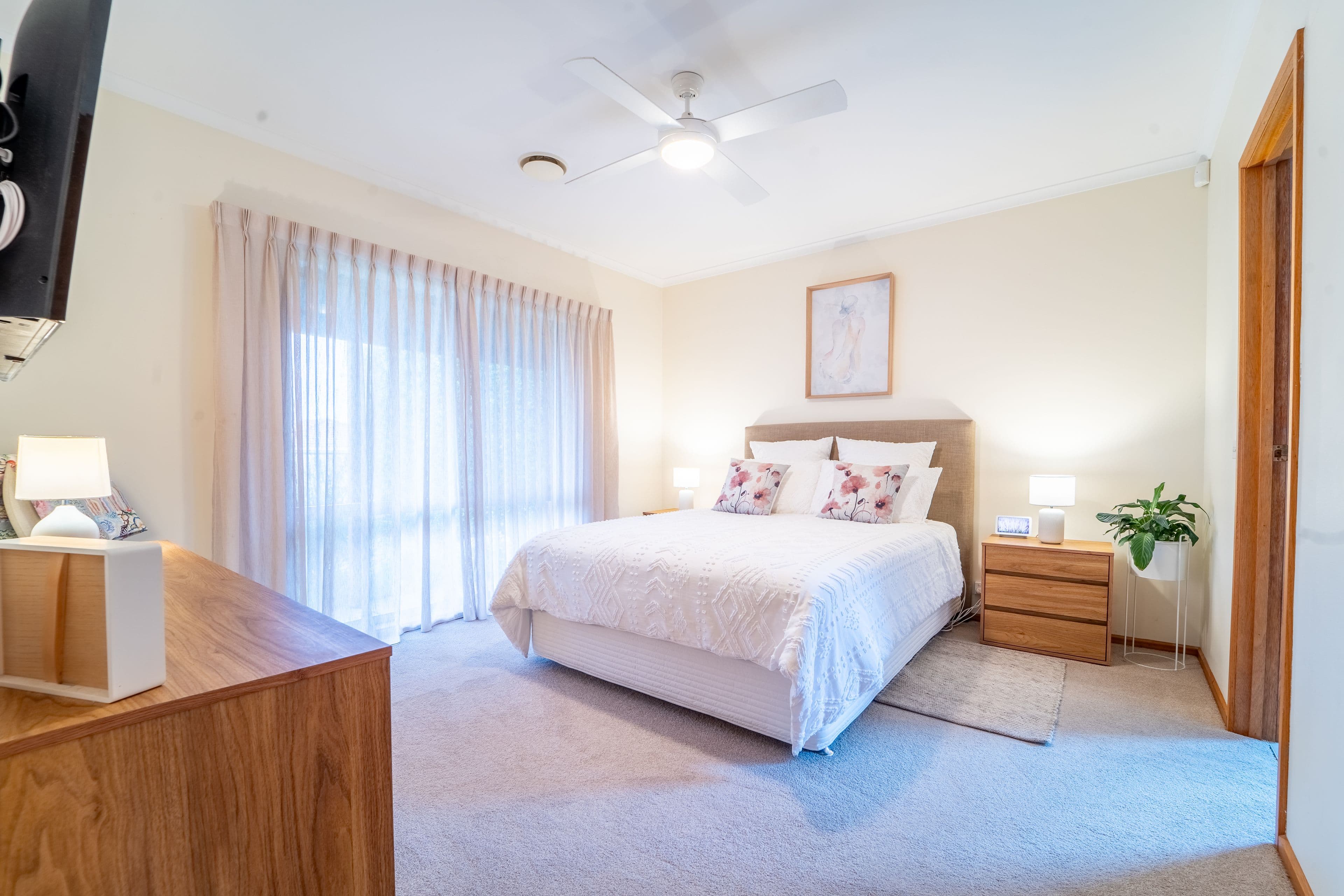 1 Homewood Lane, Highton VIC 3216, Highton - Thumbnail 3