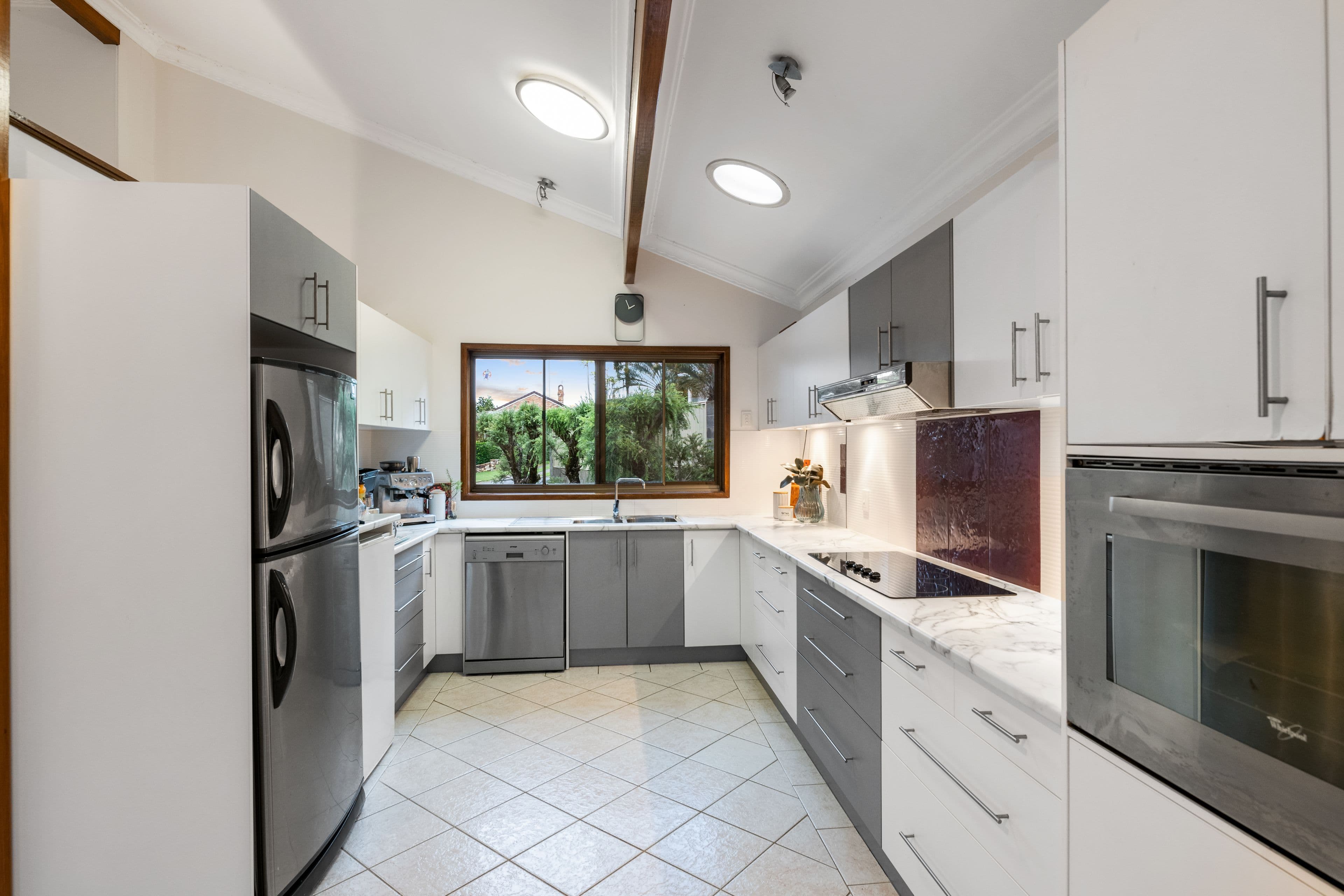 29 Canter Street, Mansfield QLD 4122, Mansfield - Thumbnail 6