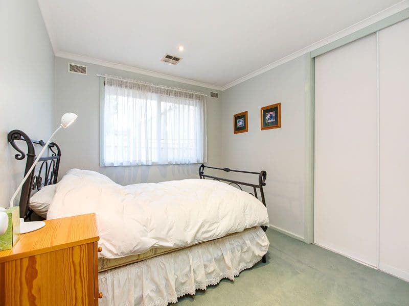 8 Rips Court, DINGLEY VILLAGE VIC 3172, Dingley Village - Thumbnail 8